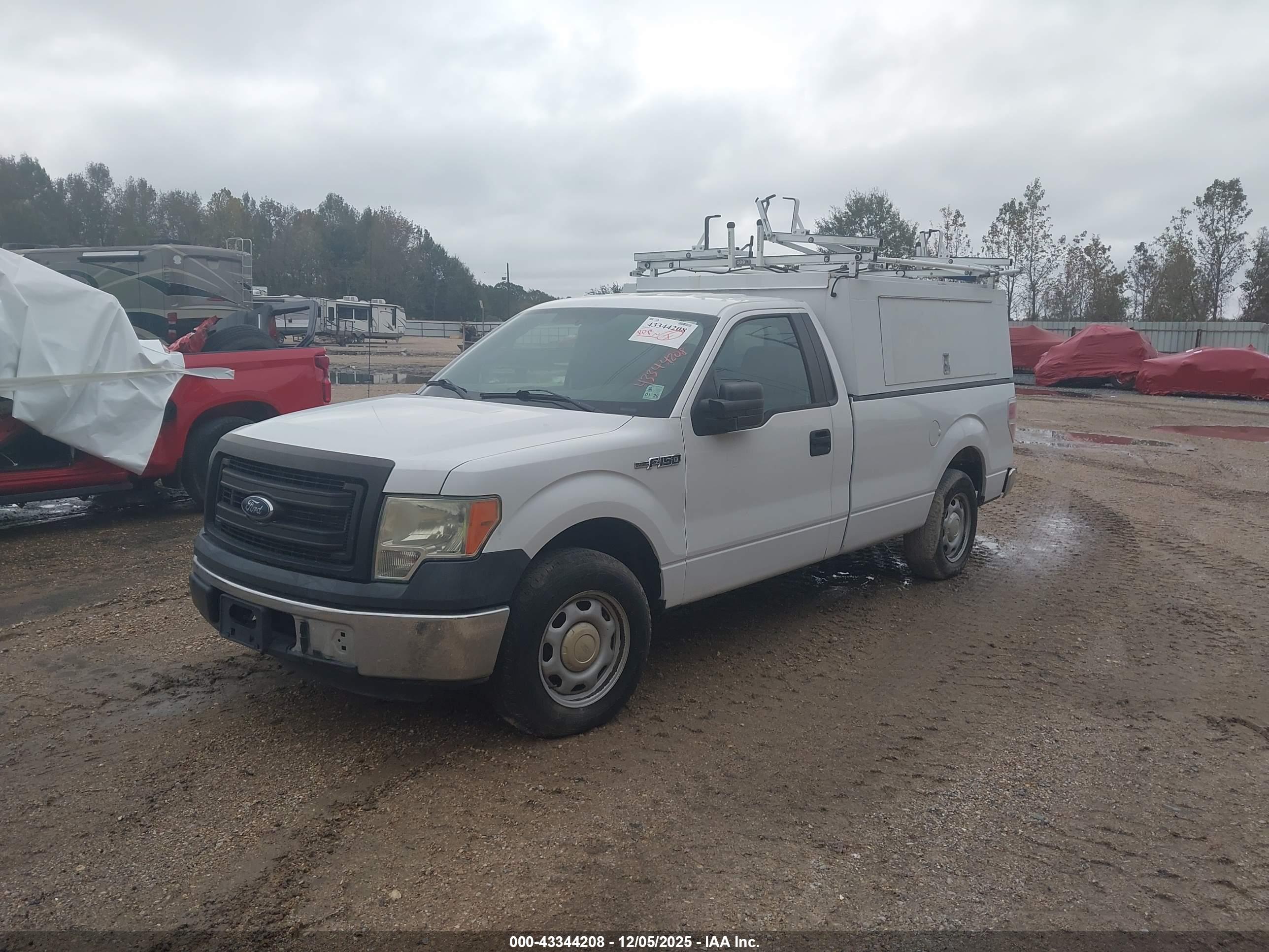 FORD F-150 image 2