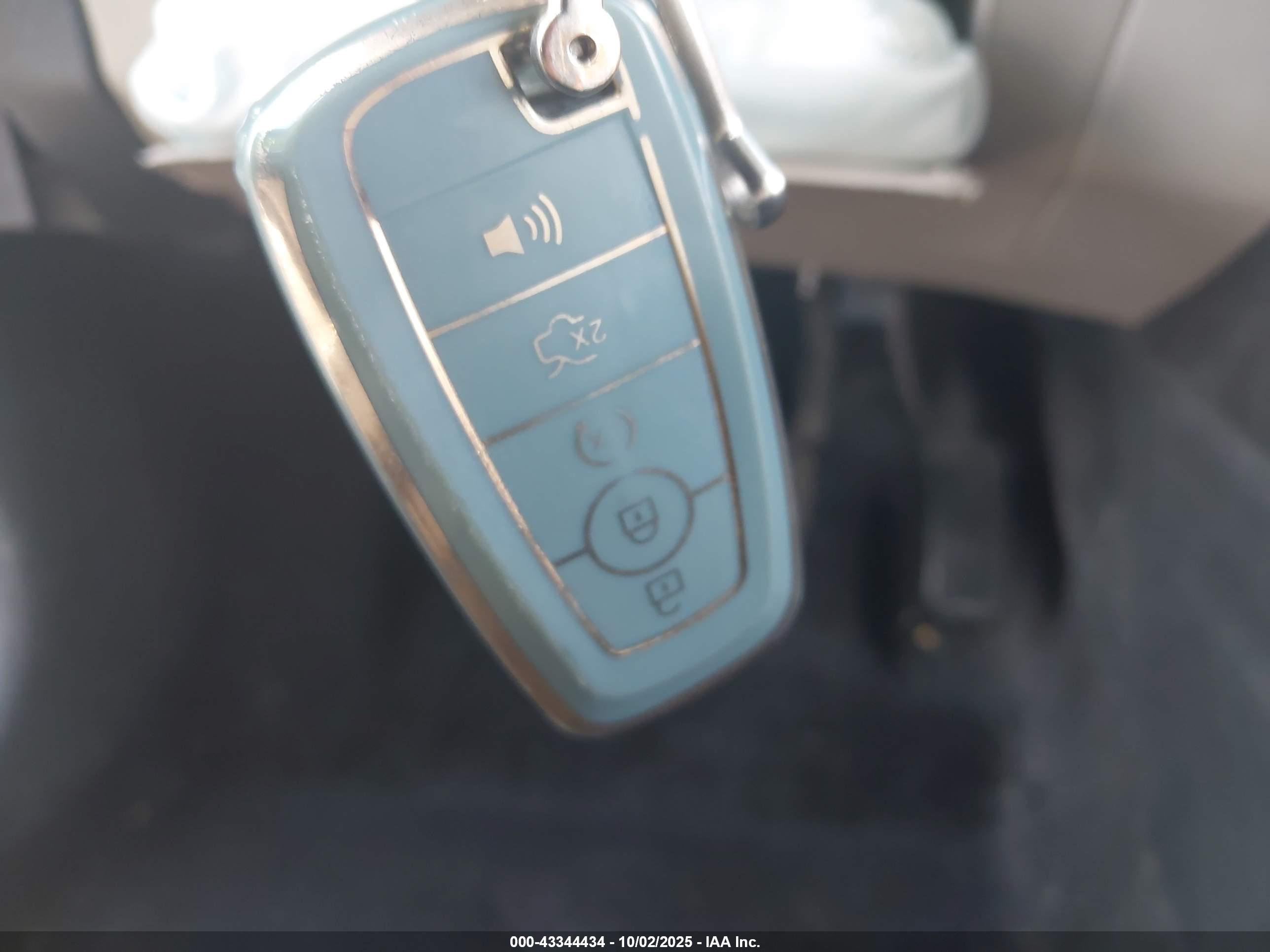 FORD ECOSPORT image 11