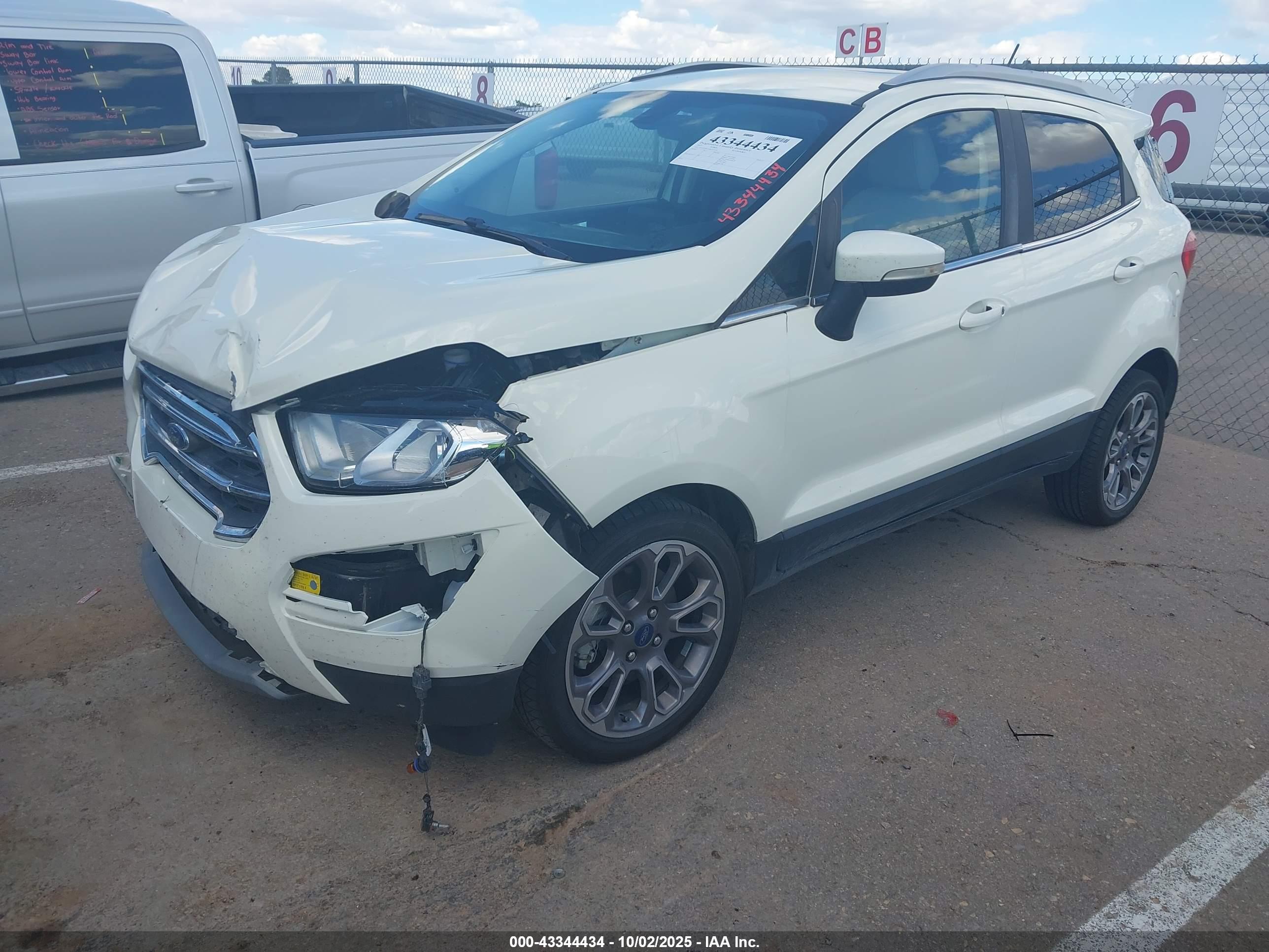 FORD ECOSPORT image 2