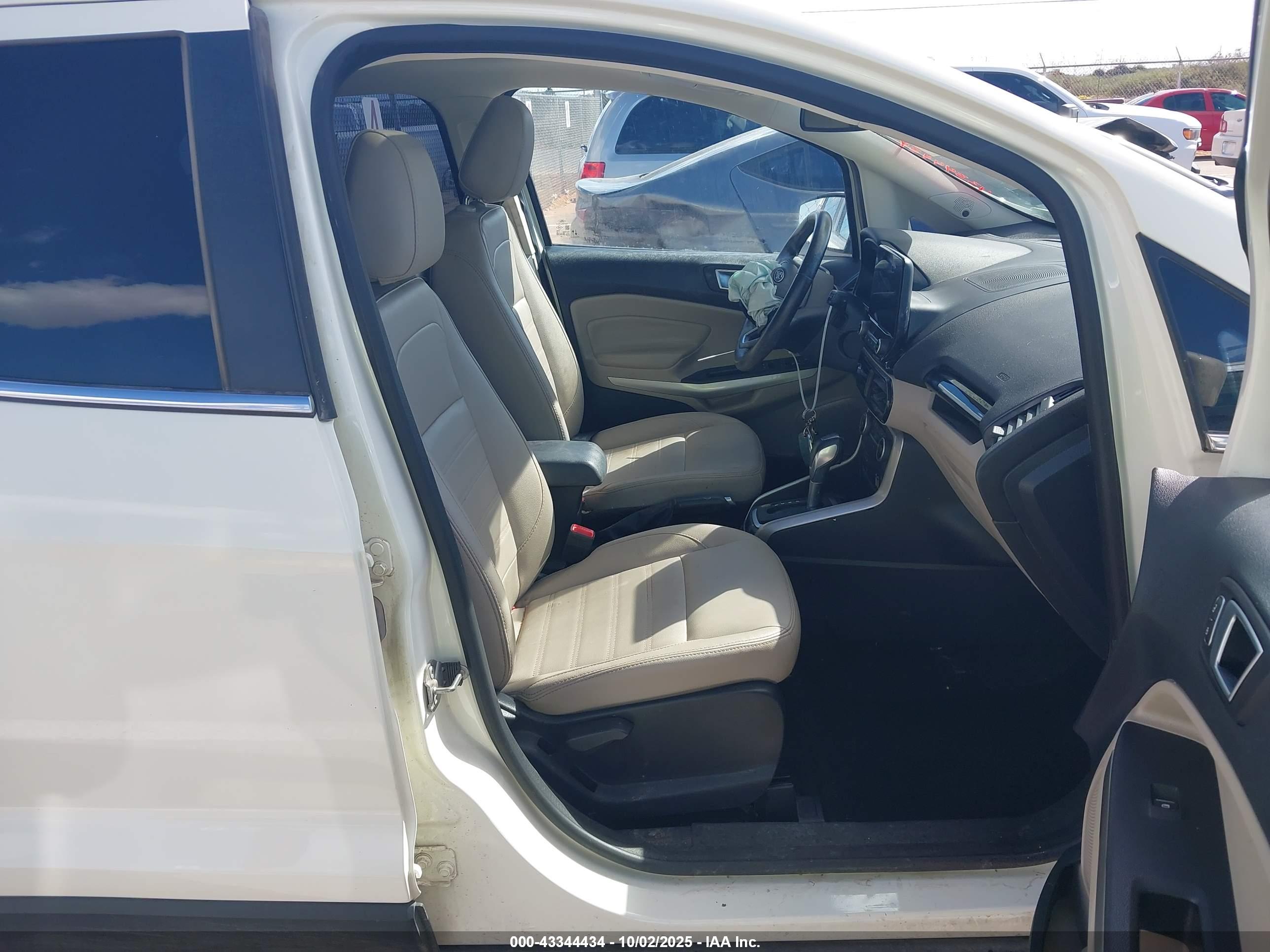 FORD ECOSPORT image 5