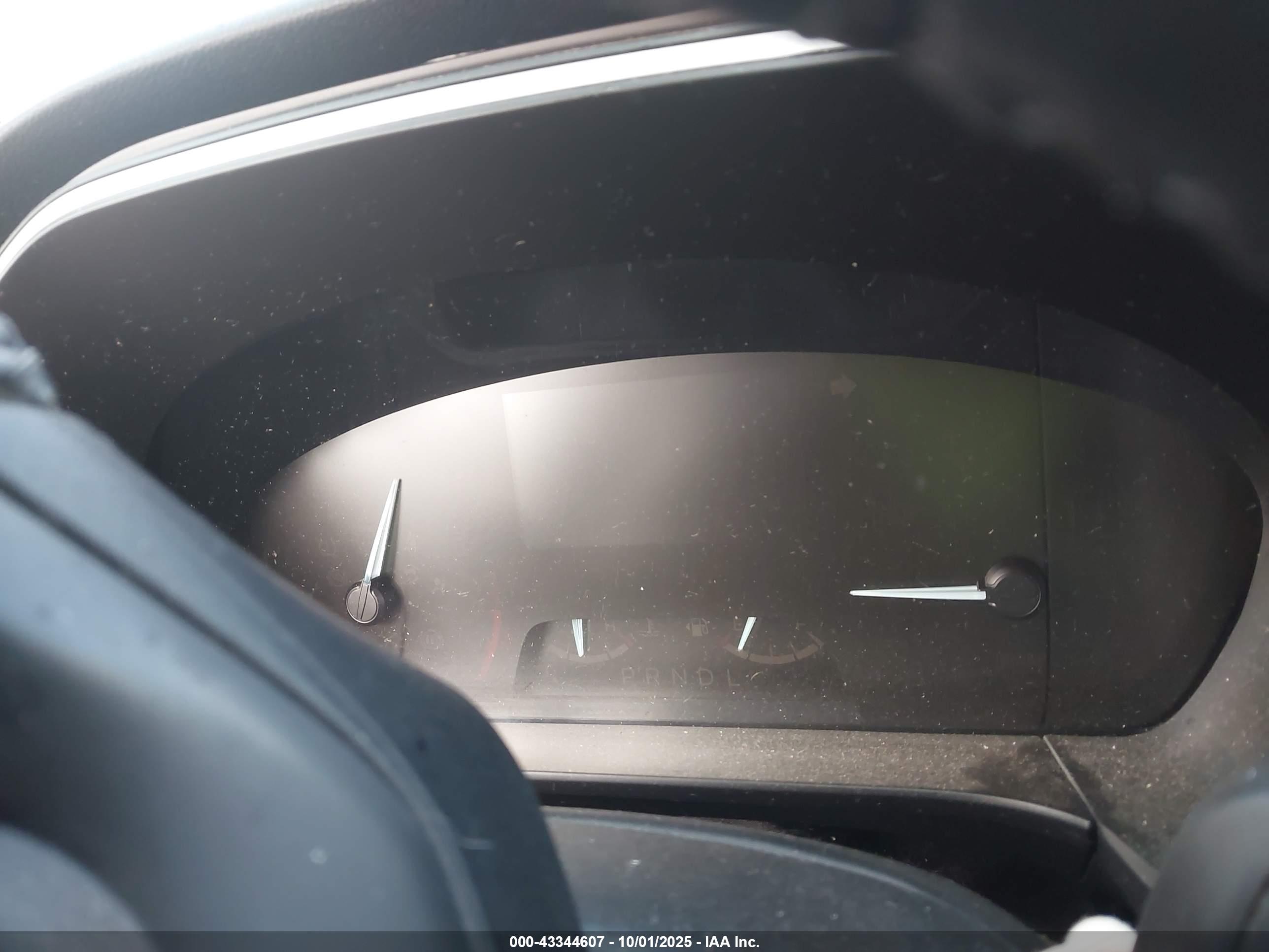 FORD ESCAPE image 7