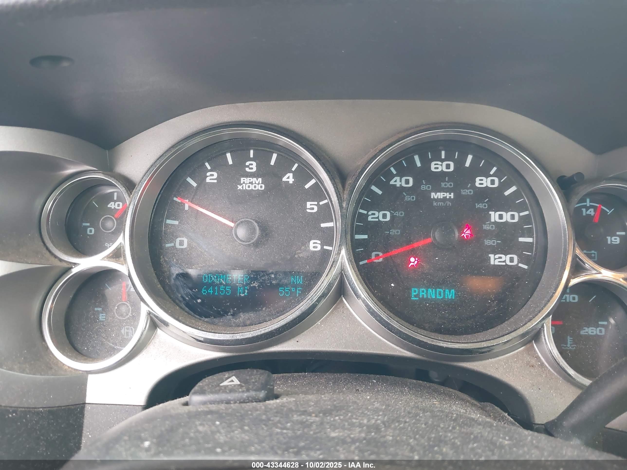 CHEVROLET SILVERADO image 7