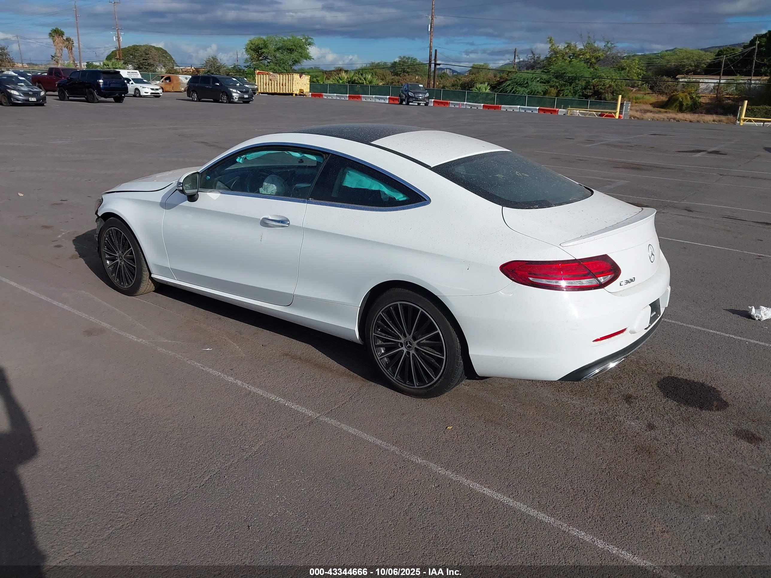 MERCEDES-BENZ C image 3