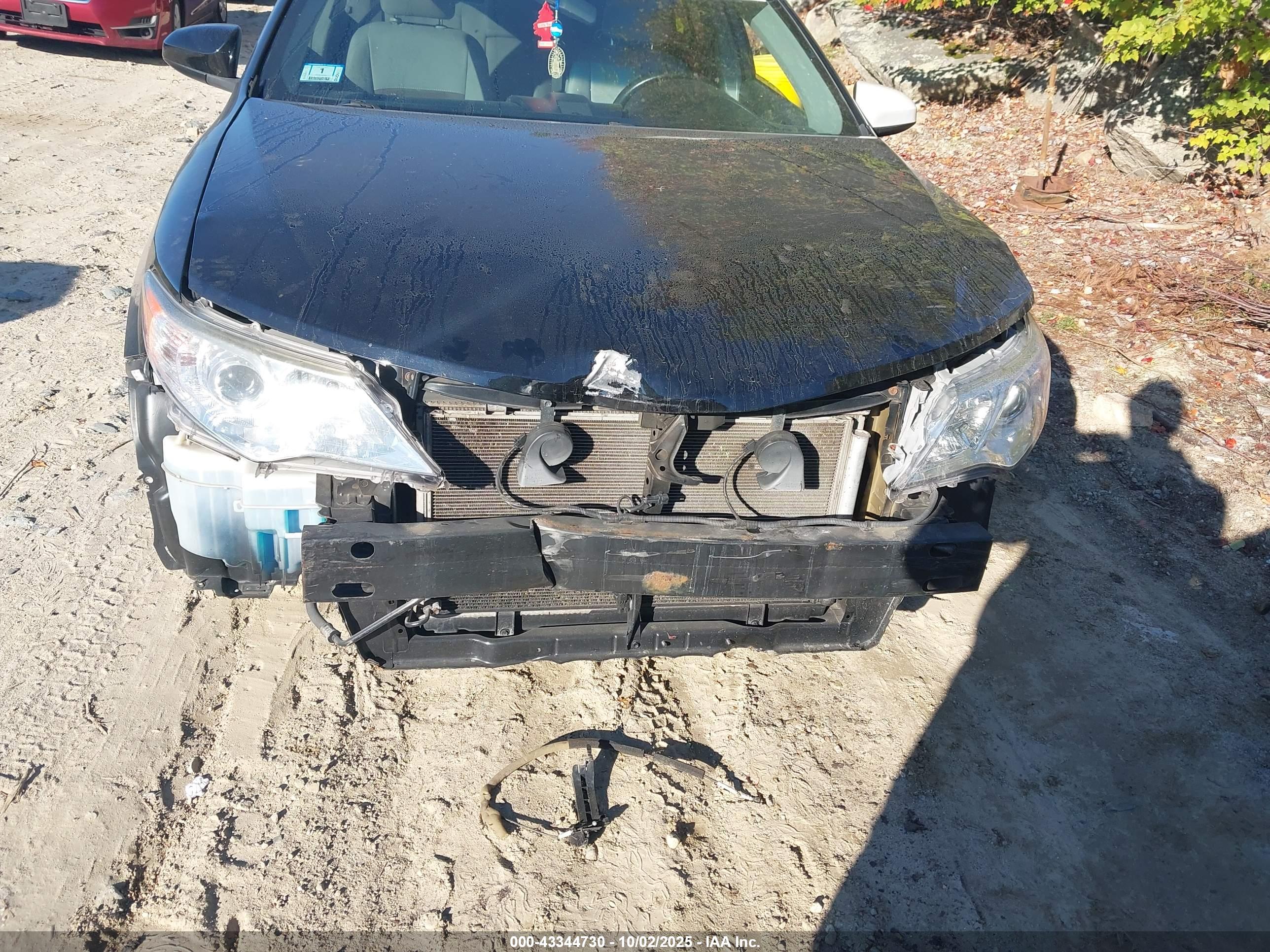 TOYOTA CAMRY image 6