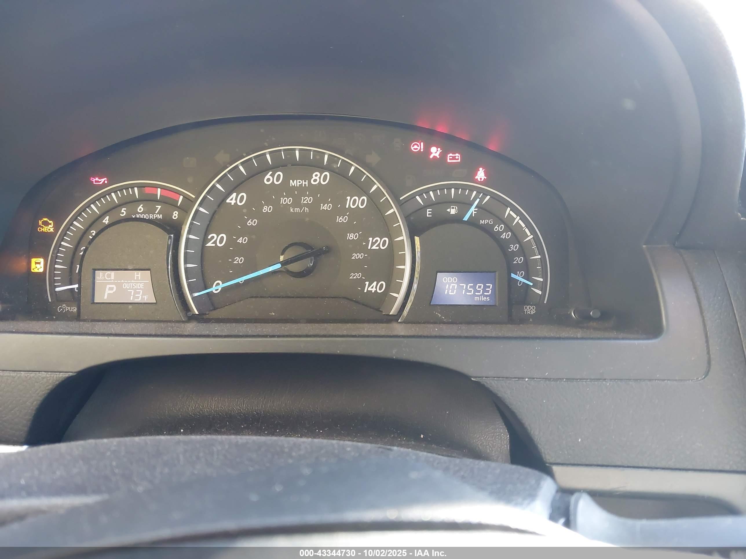 TOYOTA CAMRY image 7