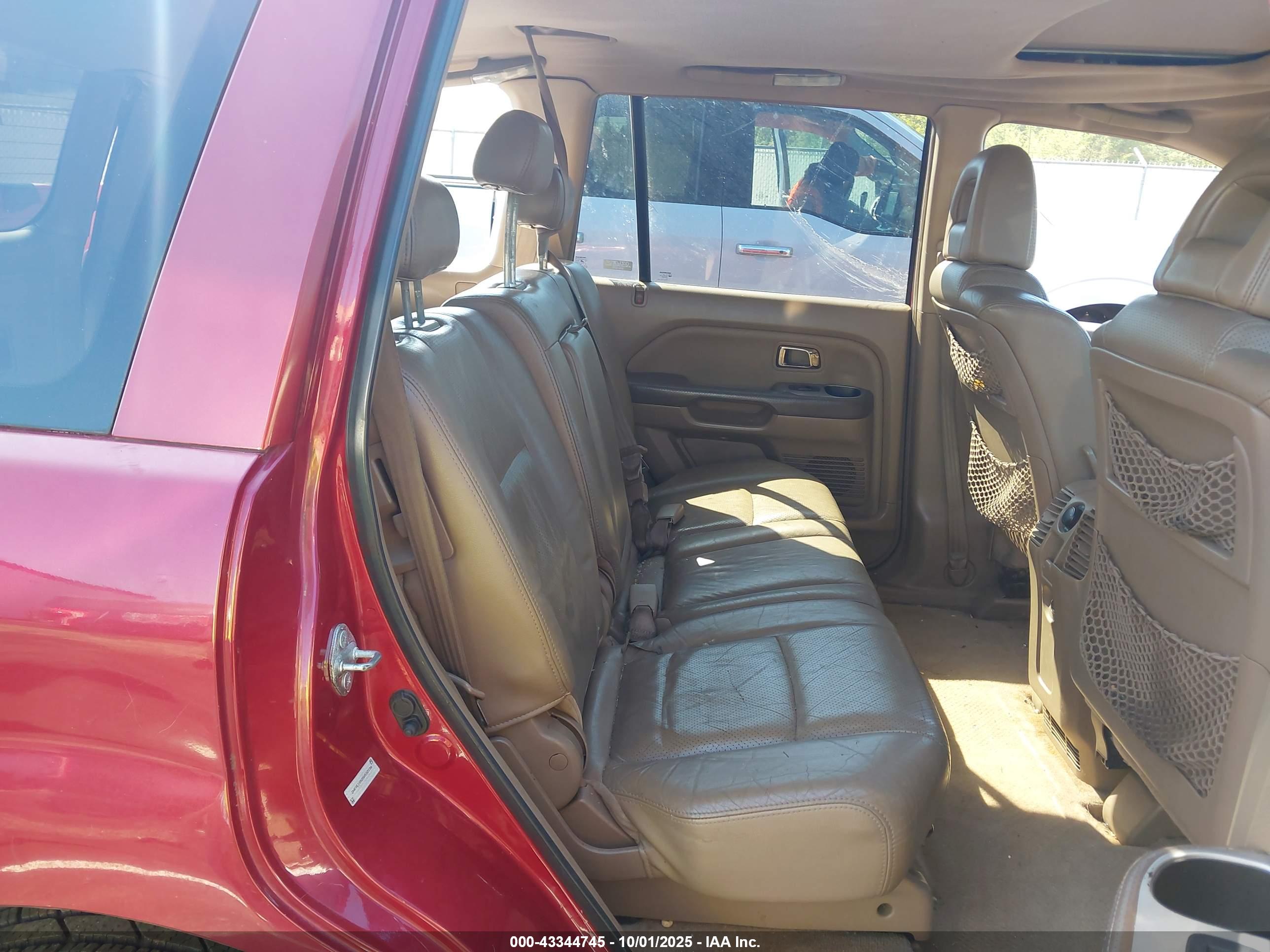 HONDA PILOT image 8