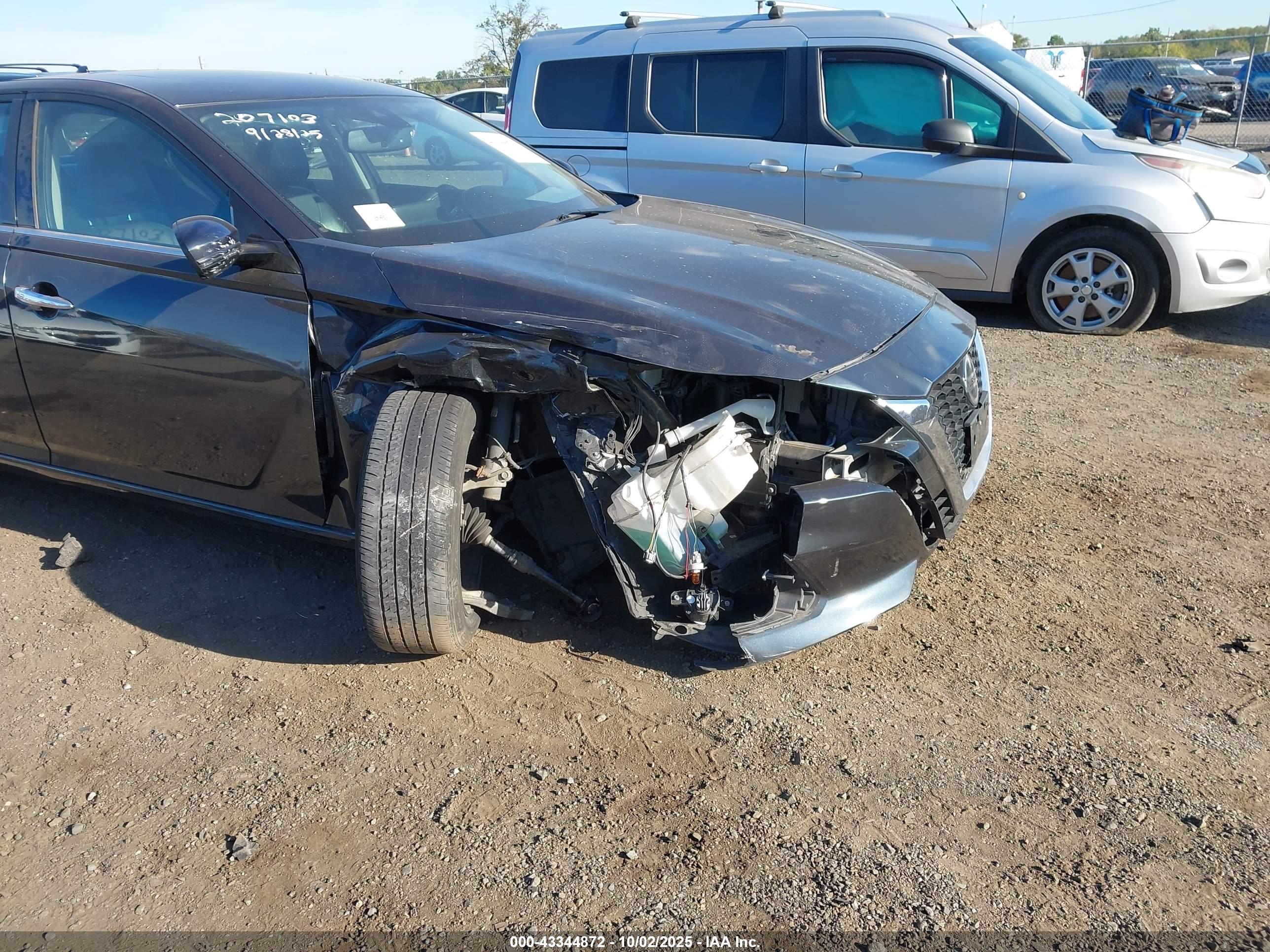 NISSAN ALTIMA image 6