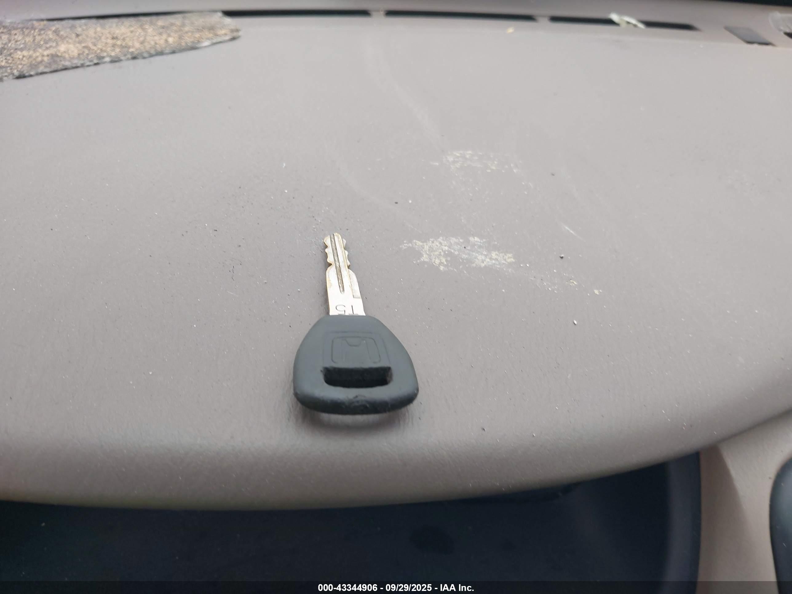 HONDA ACCORD image 11