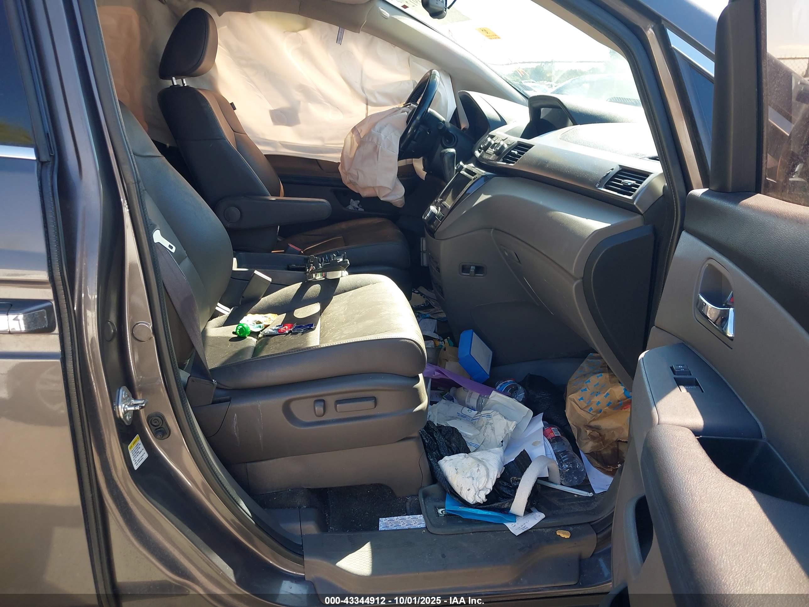 HONDA ODYSSEY image 5