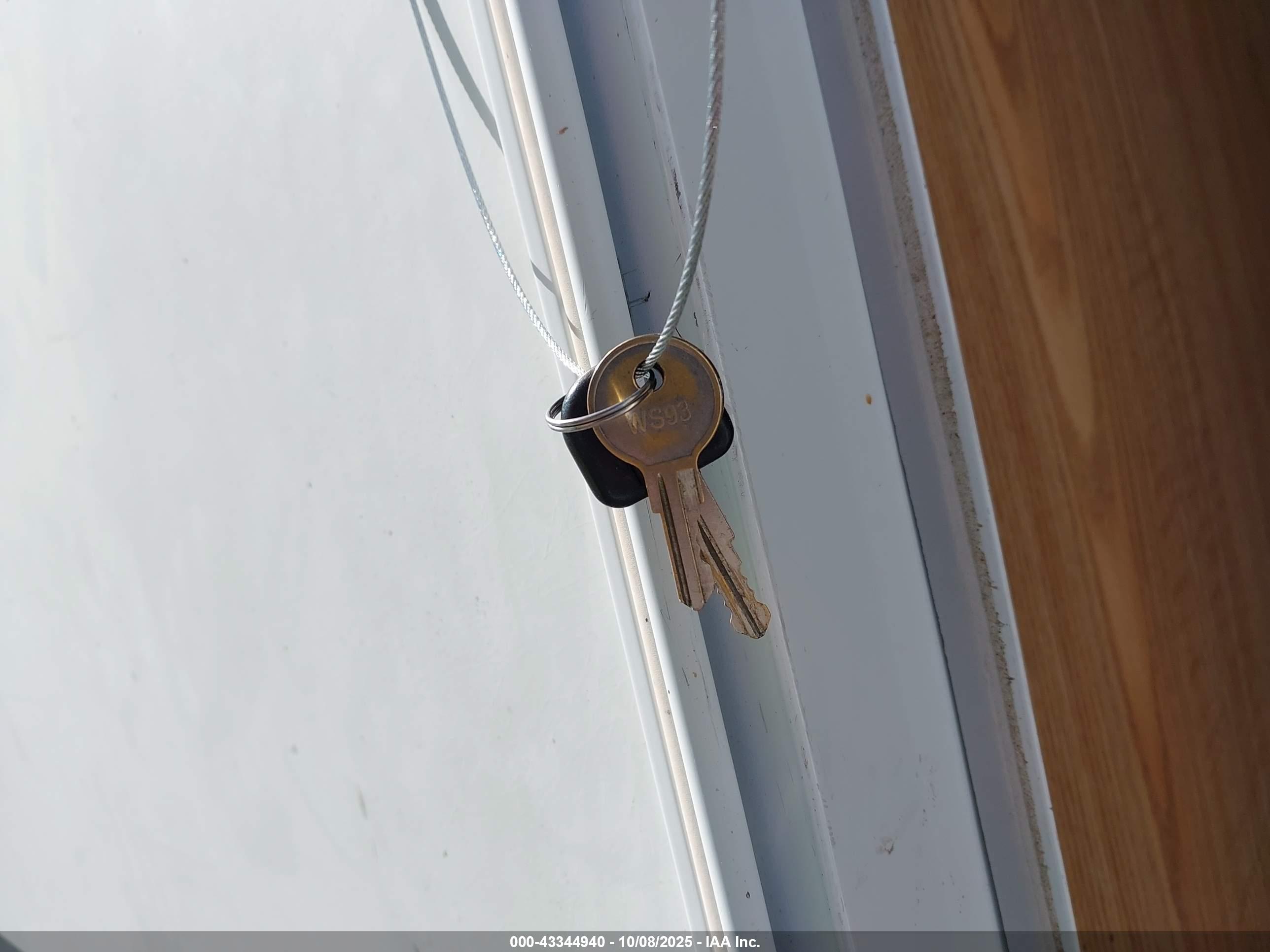 FLEETWOOD 727X image 11