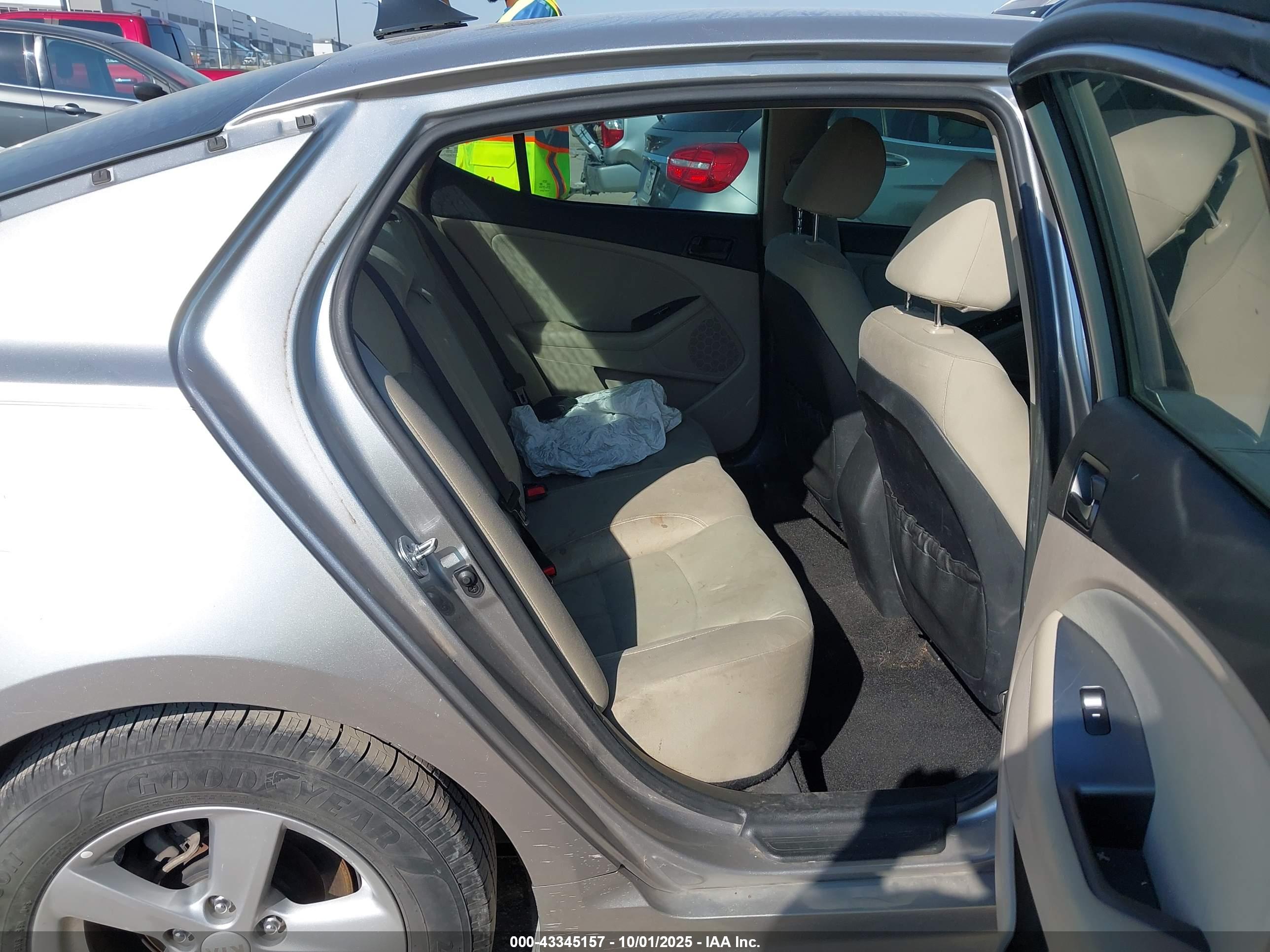 KIA OPTIMA image 8