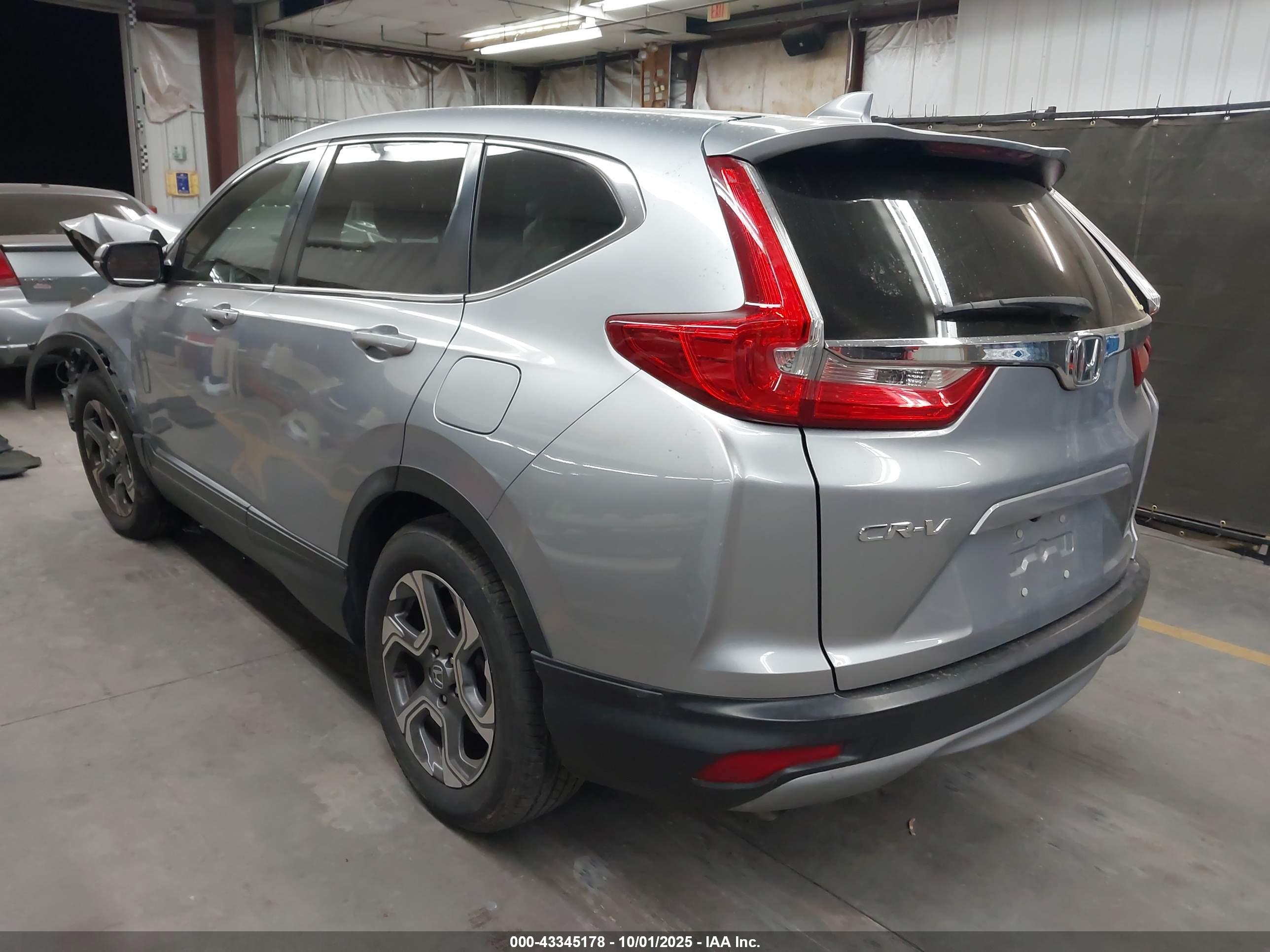 HONDA CR-V image 3