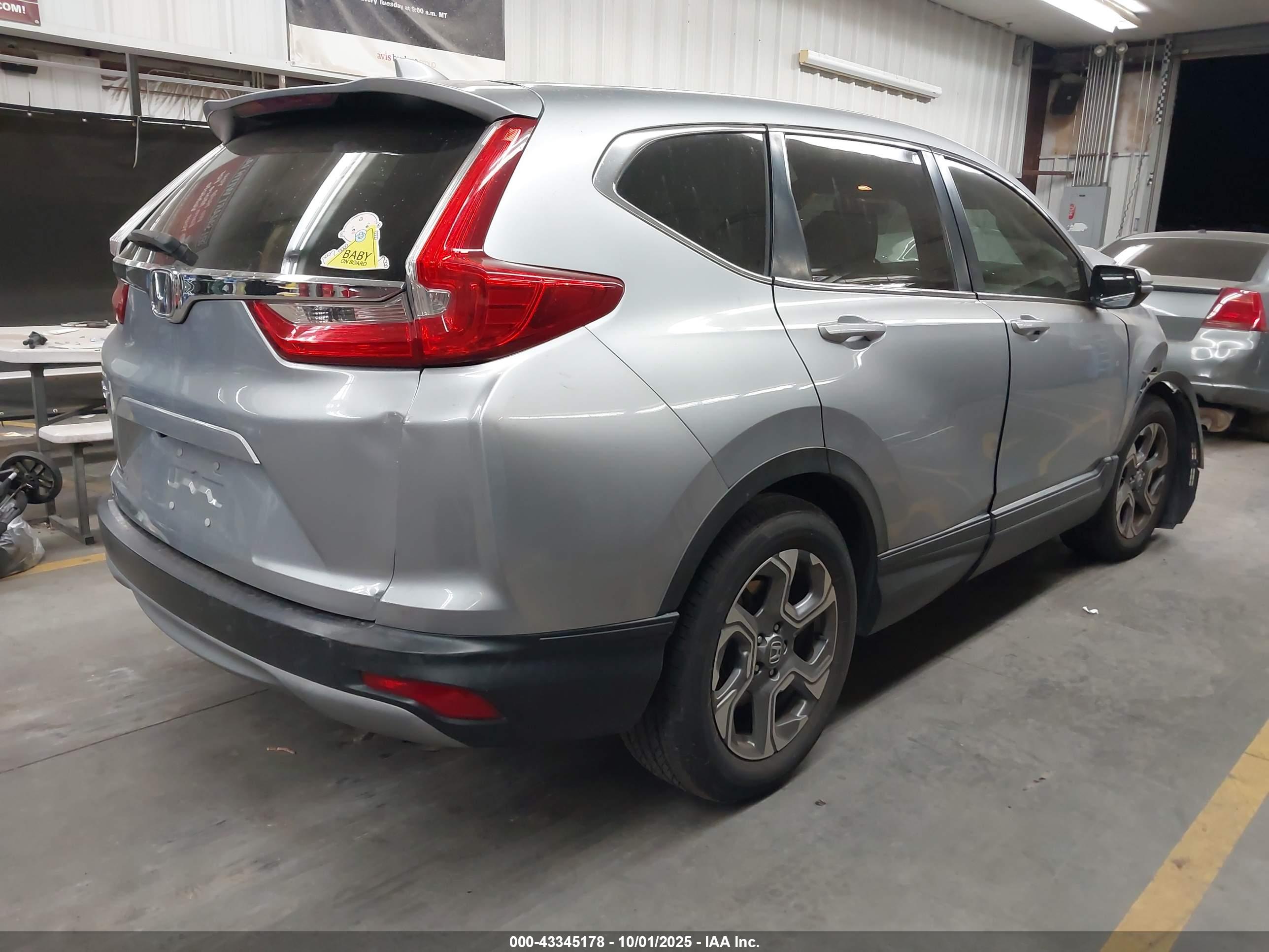 HONDA CR-V image 4