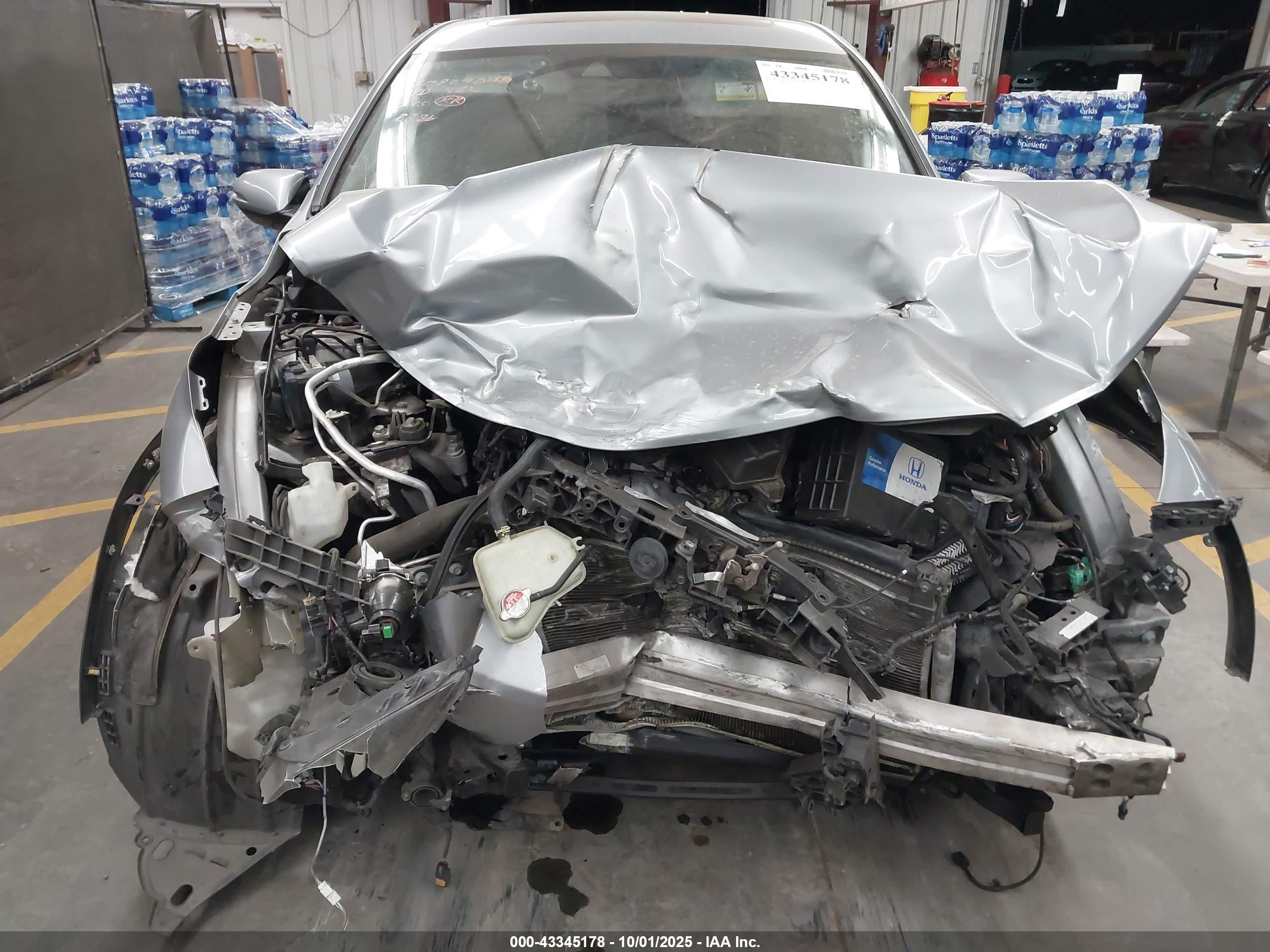 HONDA CR-V image 6