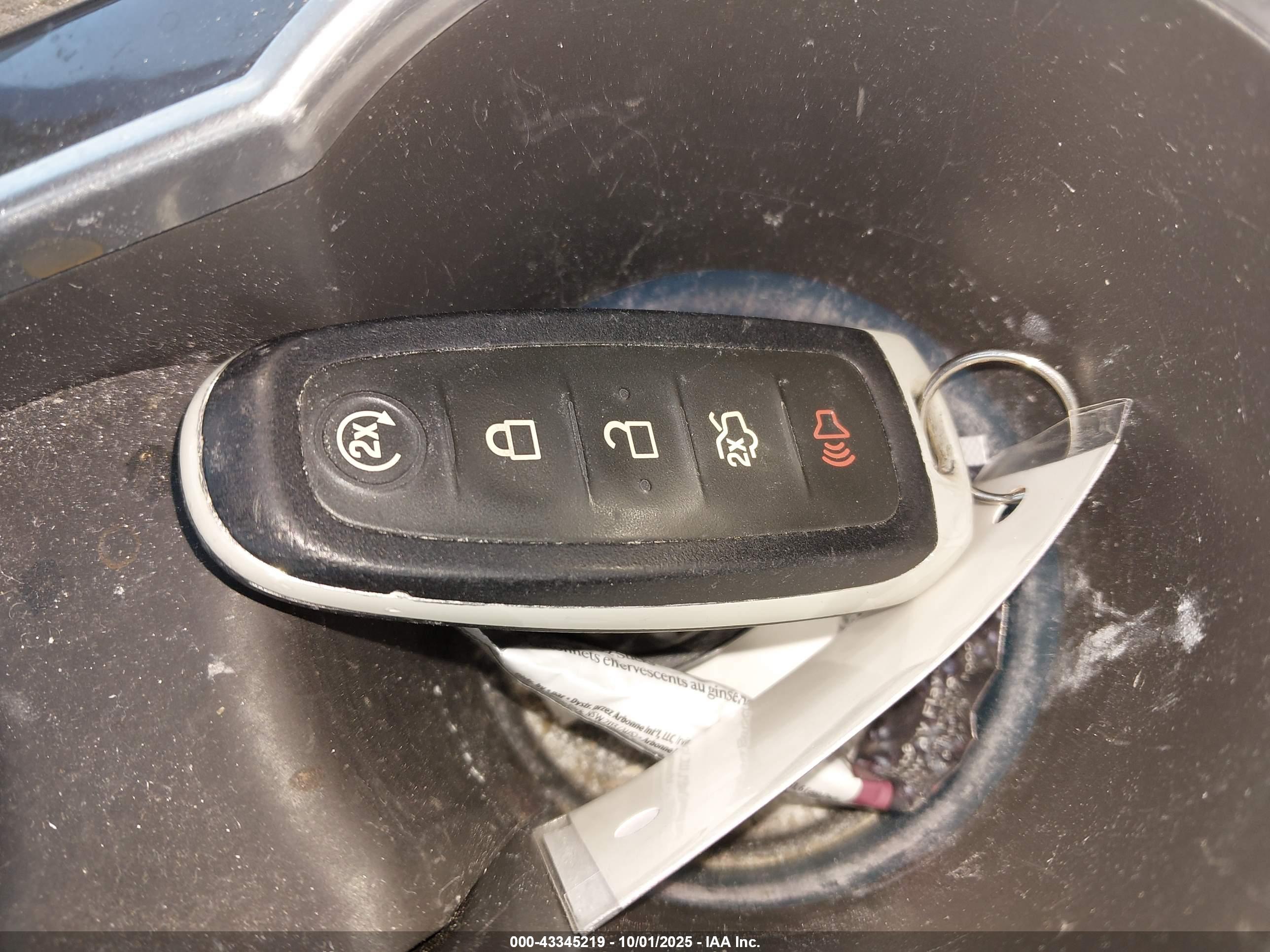 FORD ESCAPE image 11