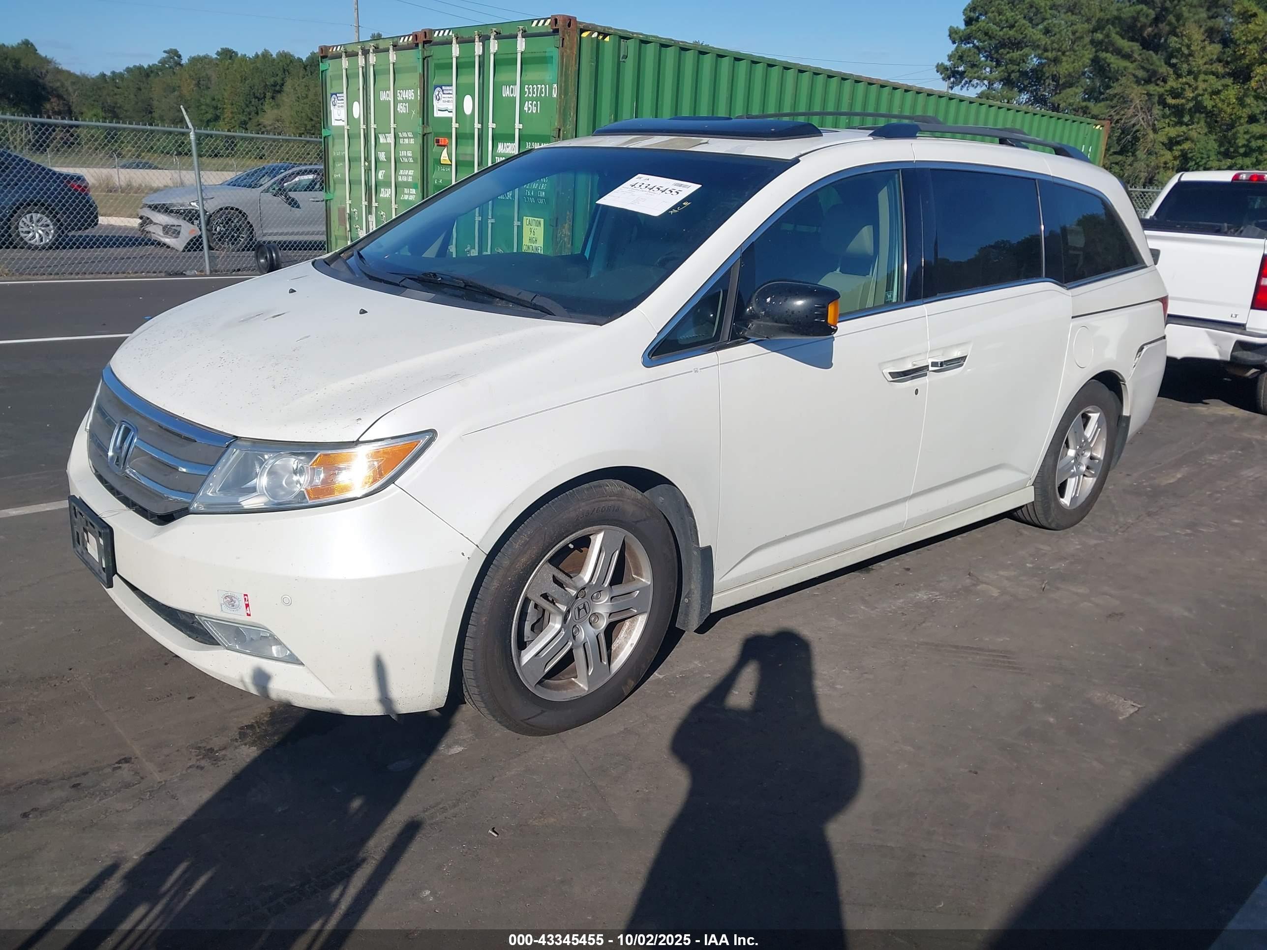 HONDA ODYSSEY image 2