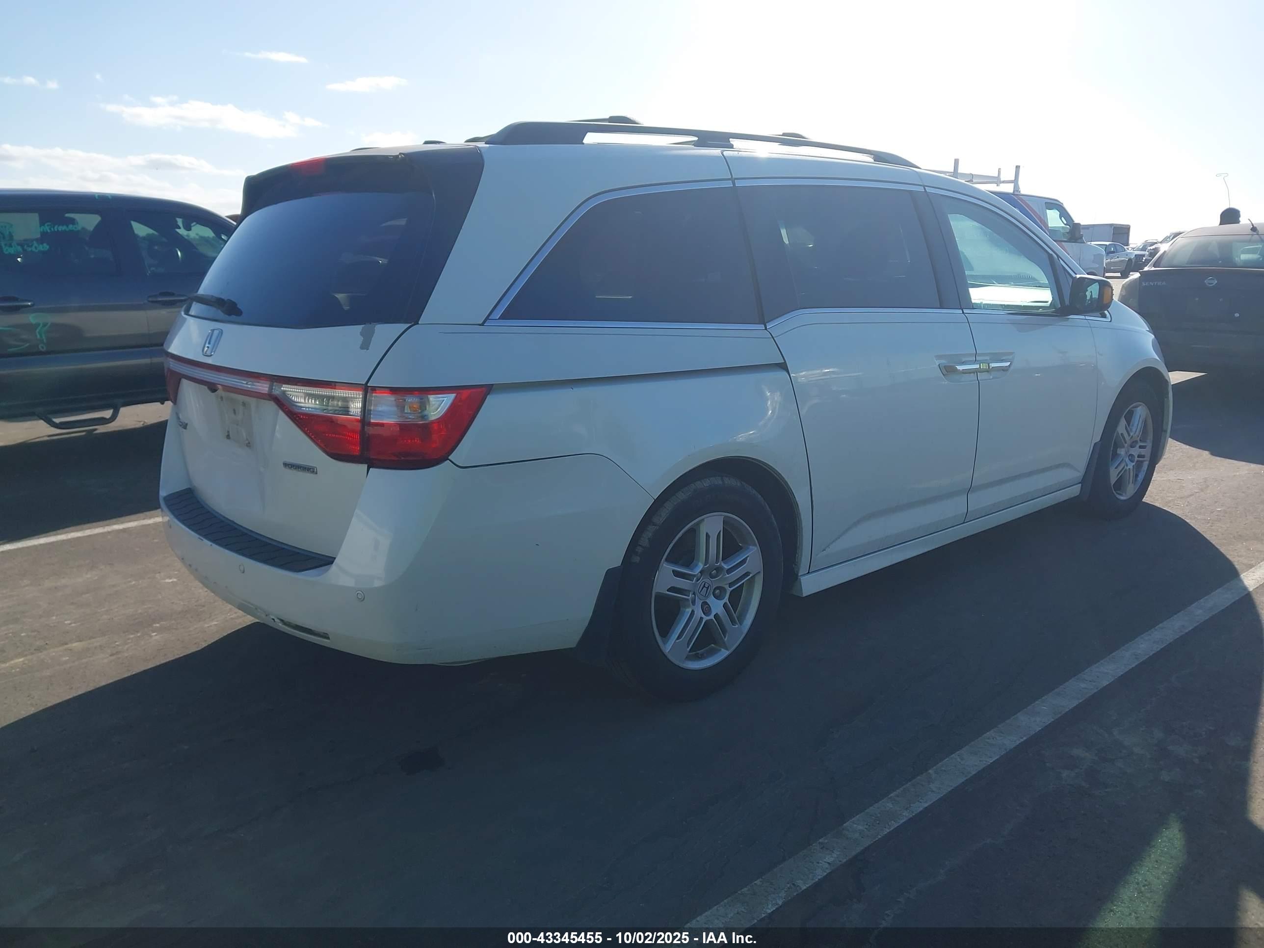HONDA ODYSSEY image 4