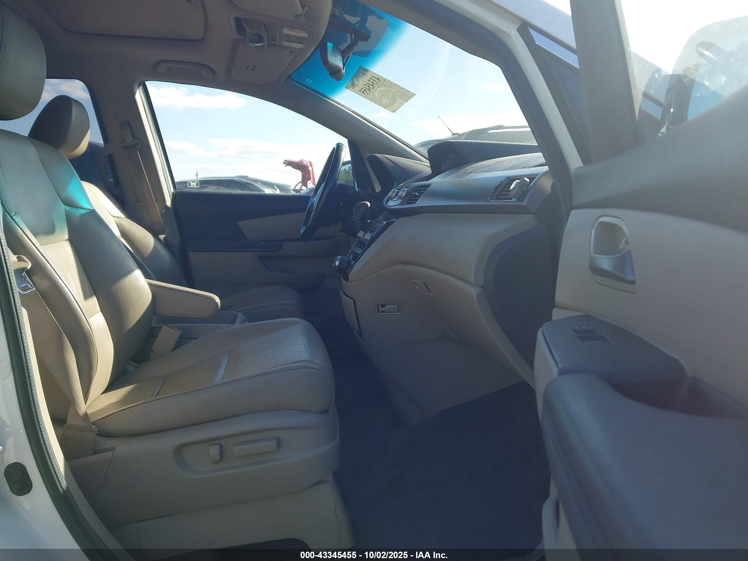 HONDA ODYSSEY image 5