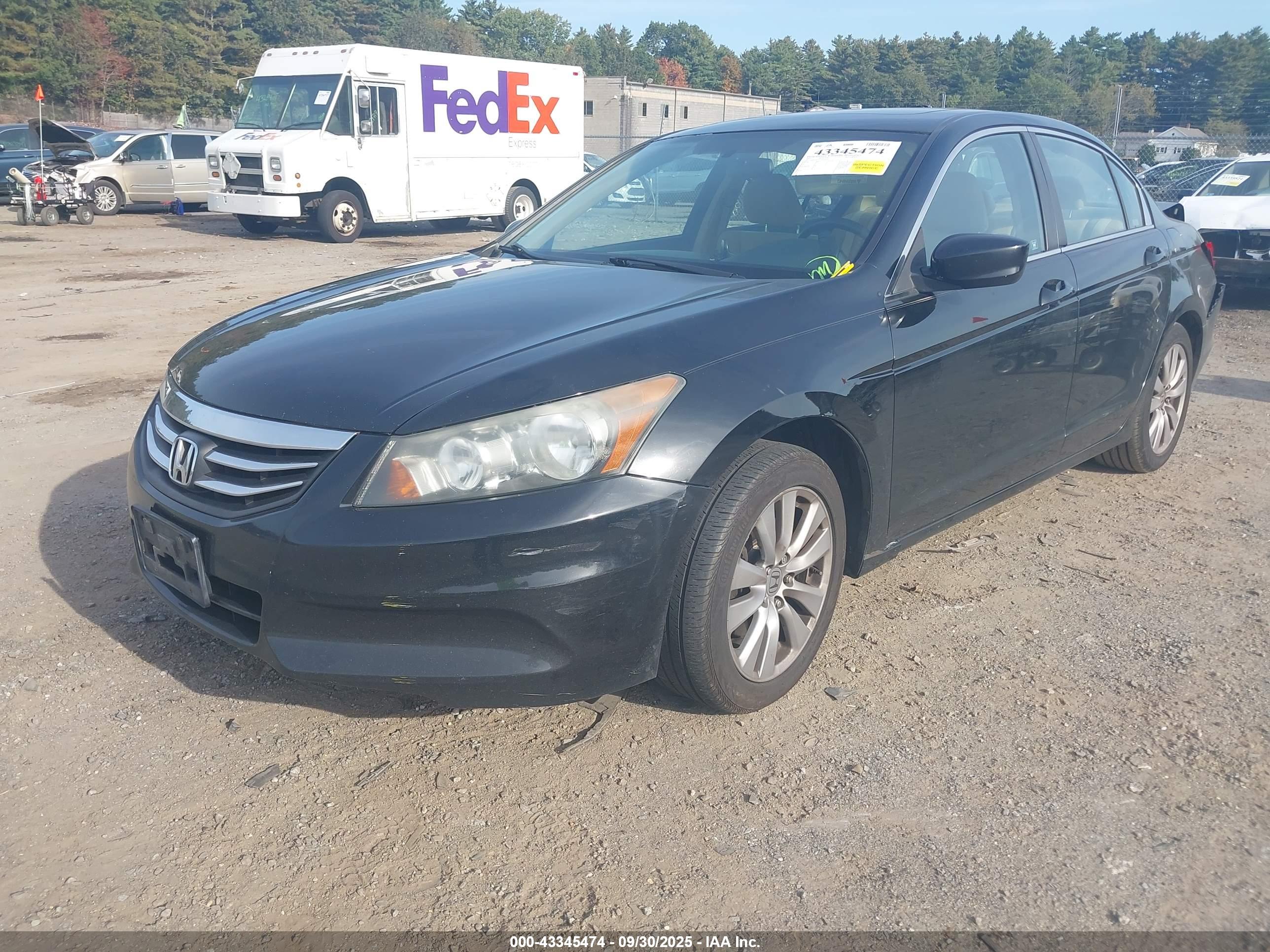 HONDA ACCORD image 2