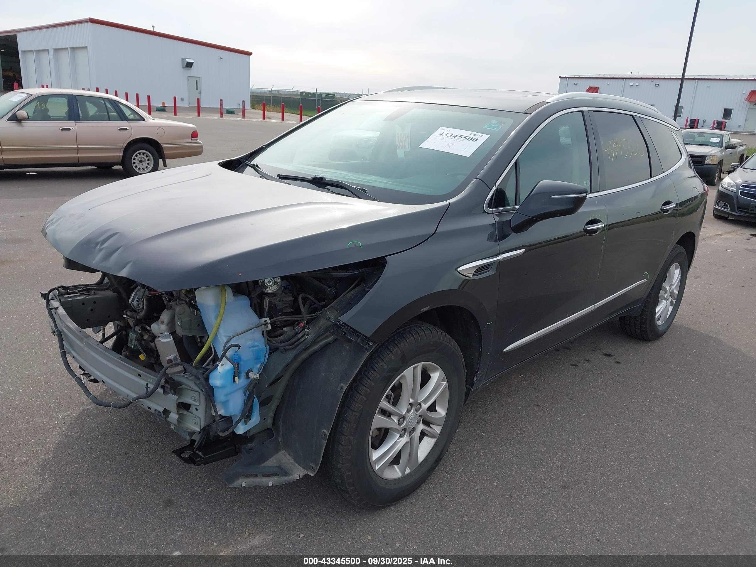 BUICK ENCLAVE image 2