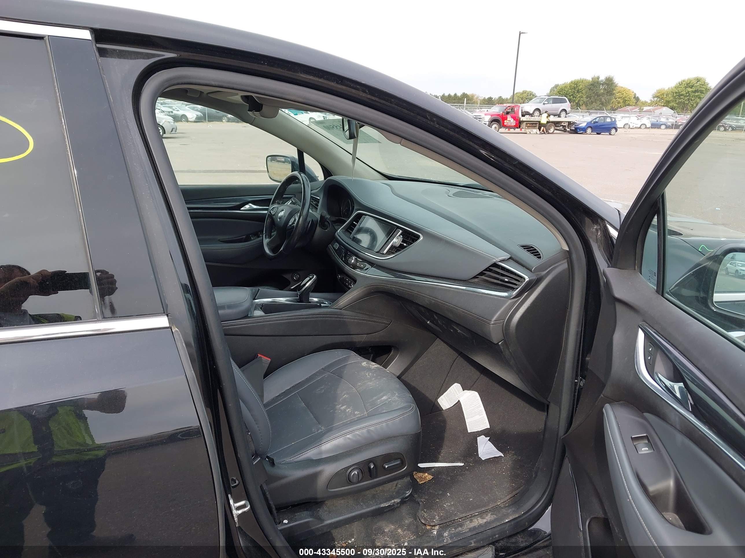 BUICK ENCLAVE image 5
