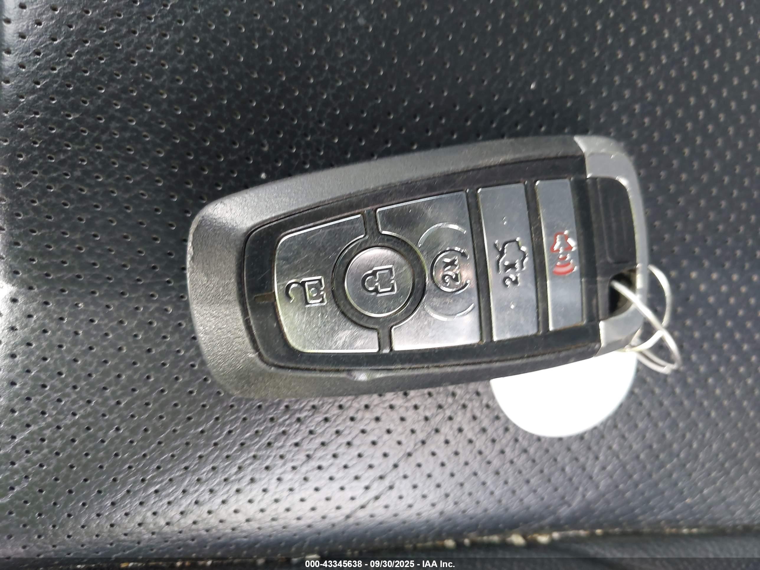 FORD EXPLORER image 11