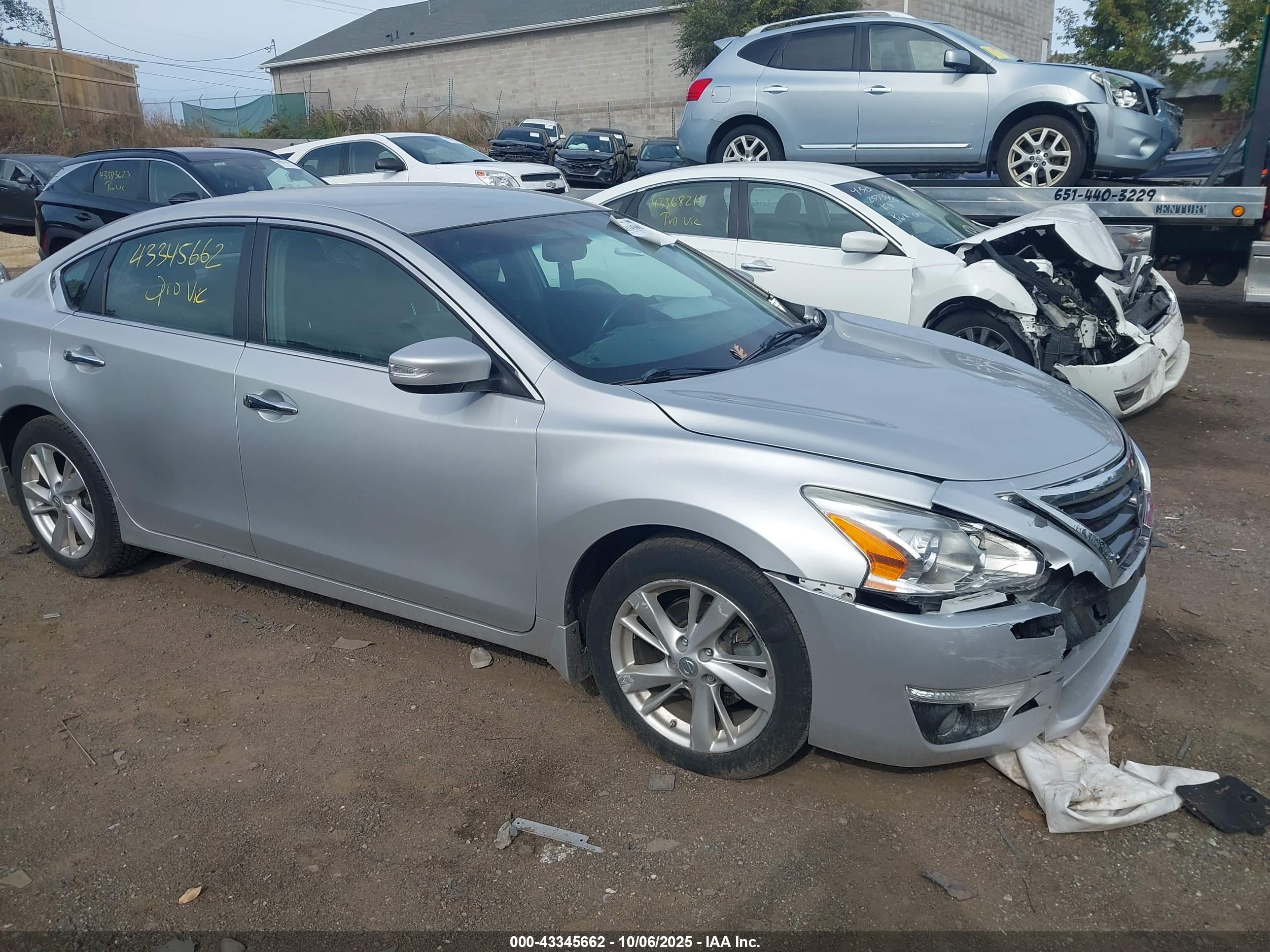NISSAN ALTIMA image 6