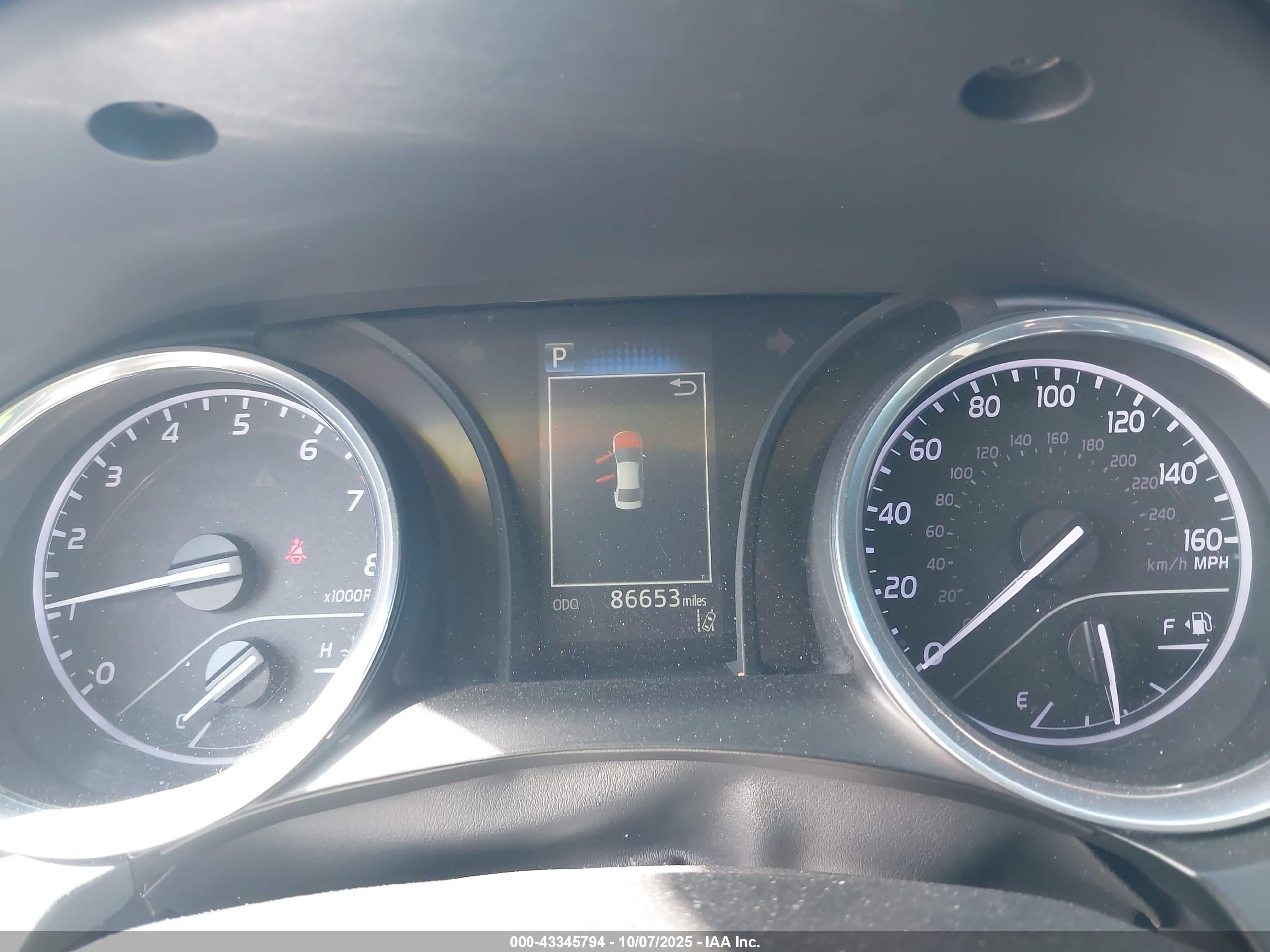 TOYOTA CAMRY image 7