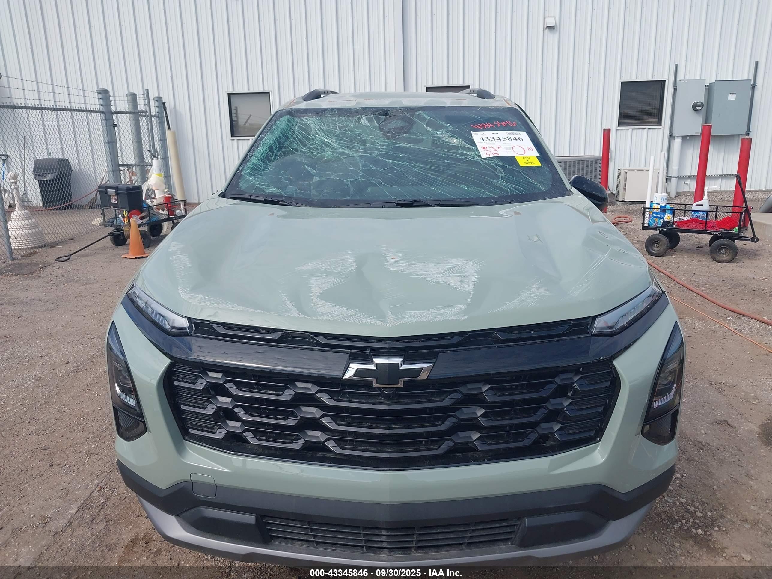 CHEVROLET EQUINOX image 6