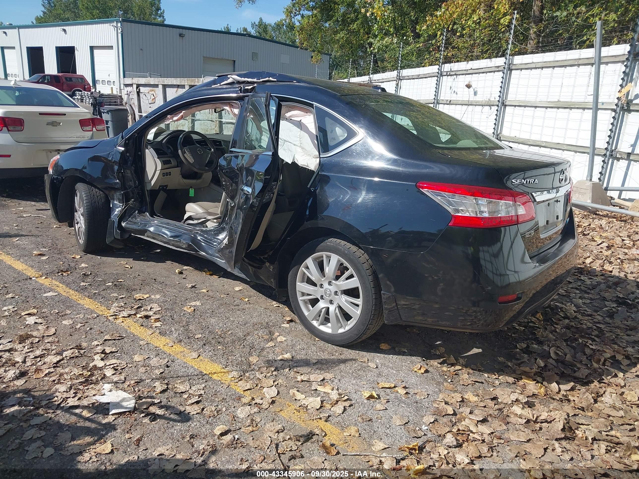 NISSAN SENTRA image 3