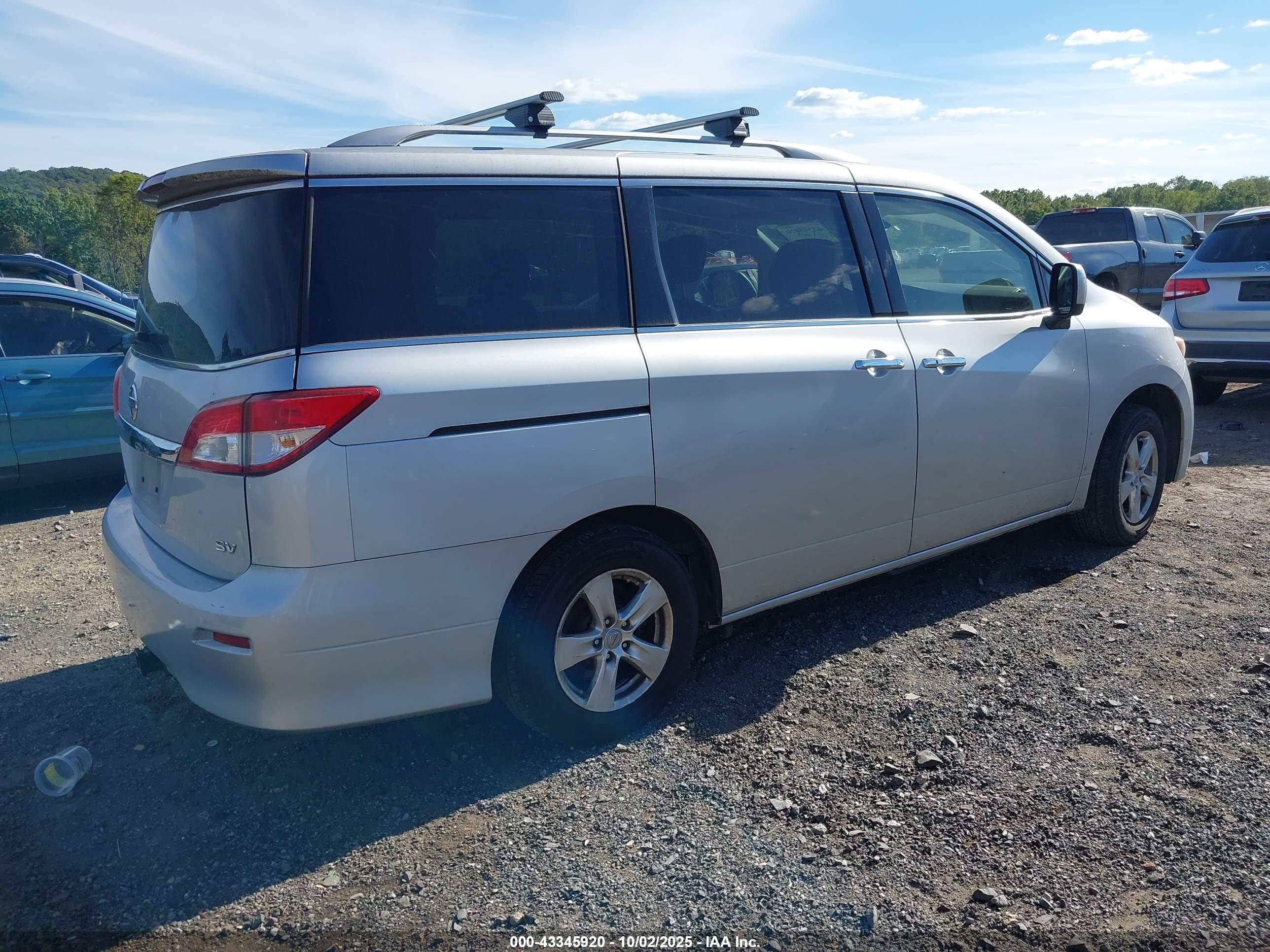 NISSAN QUEST image 4