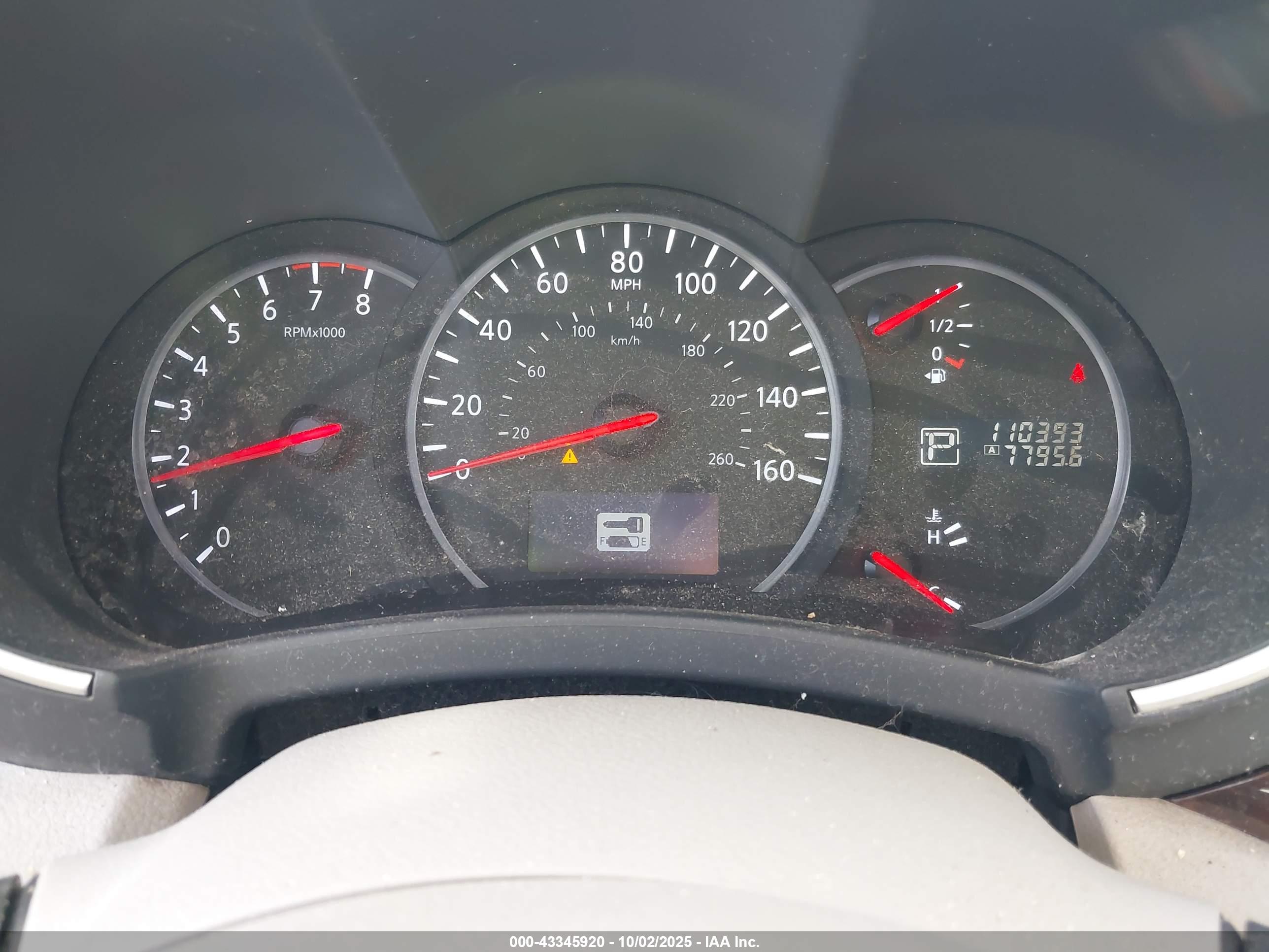 NISSAN QUEST image 7