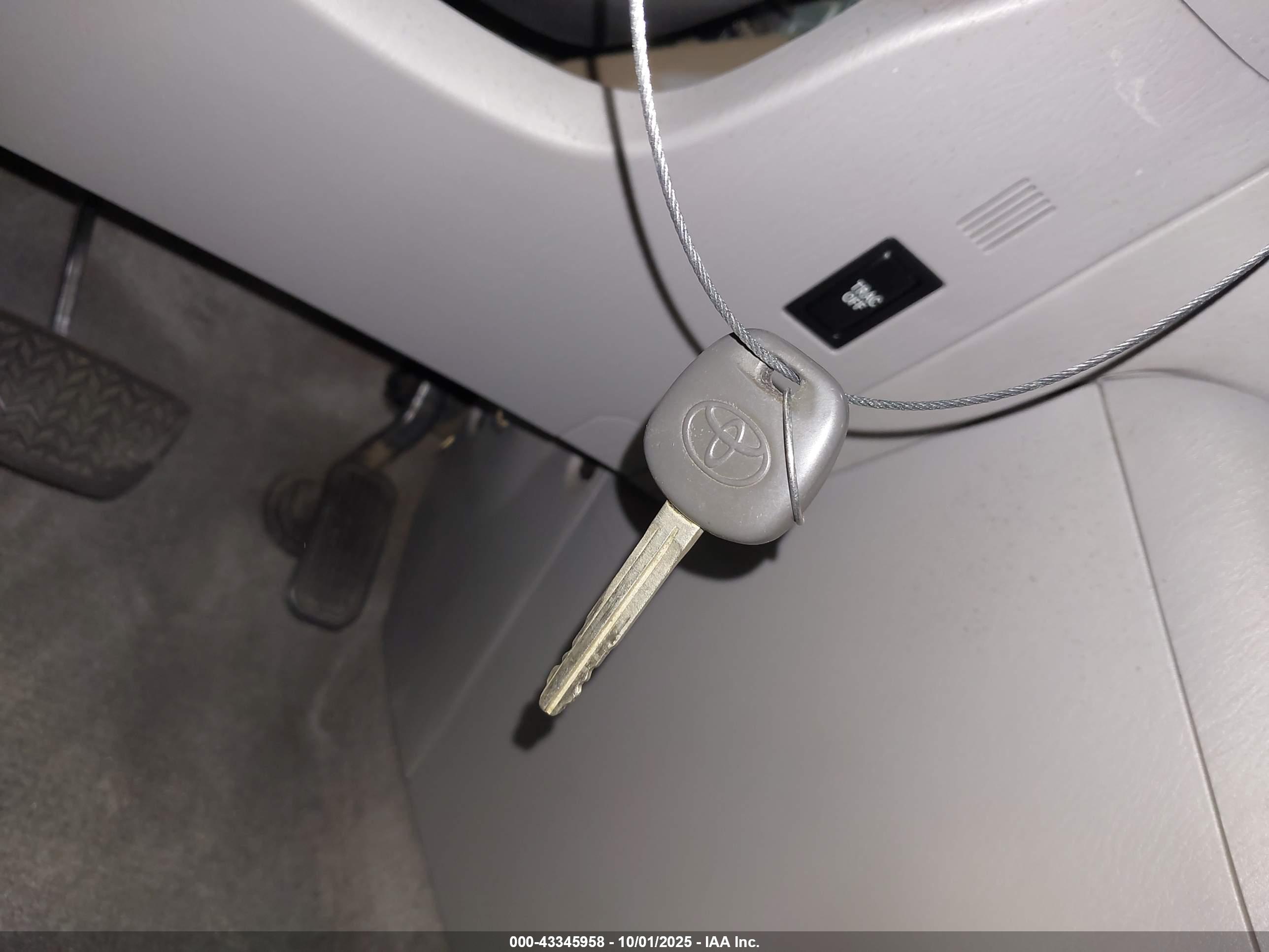 TOYOTA HIGHLANDER image 11