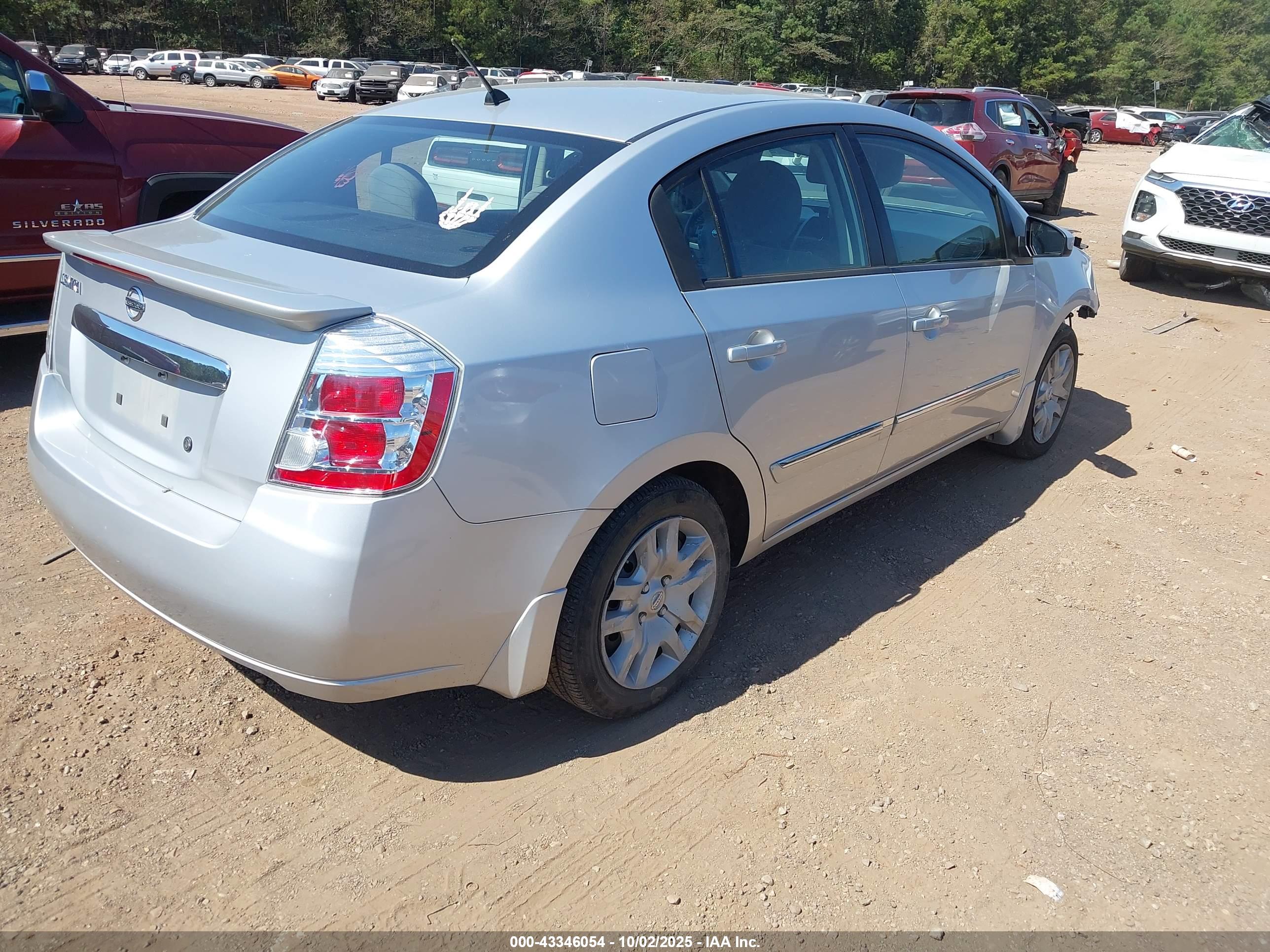 NISSAN SENTRA image 4
