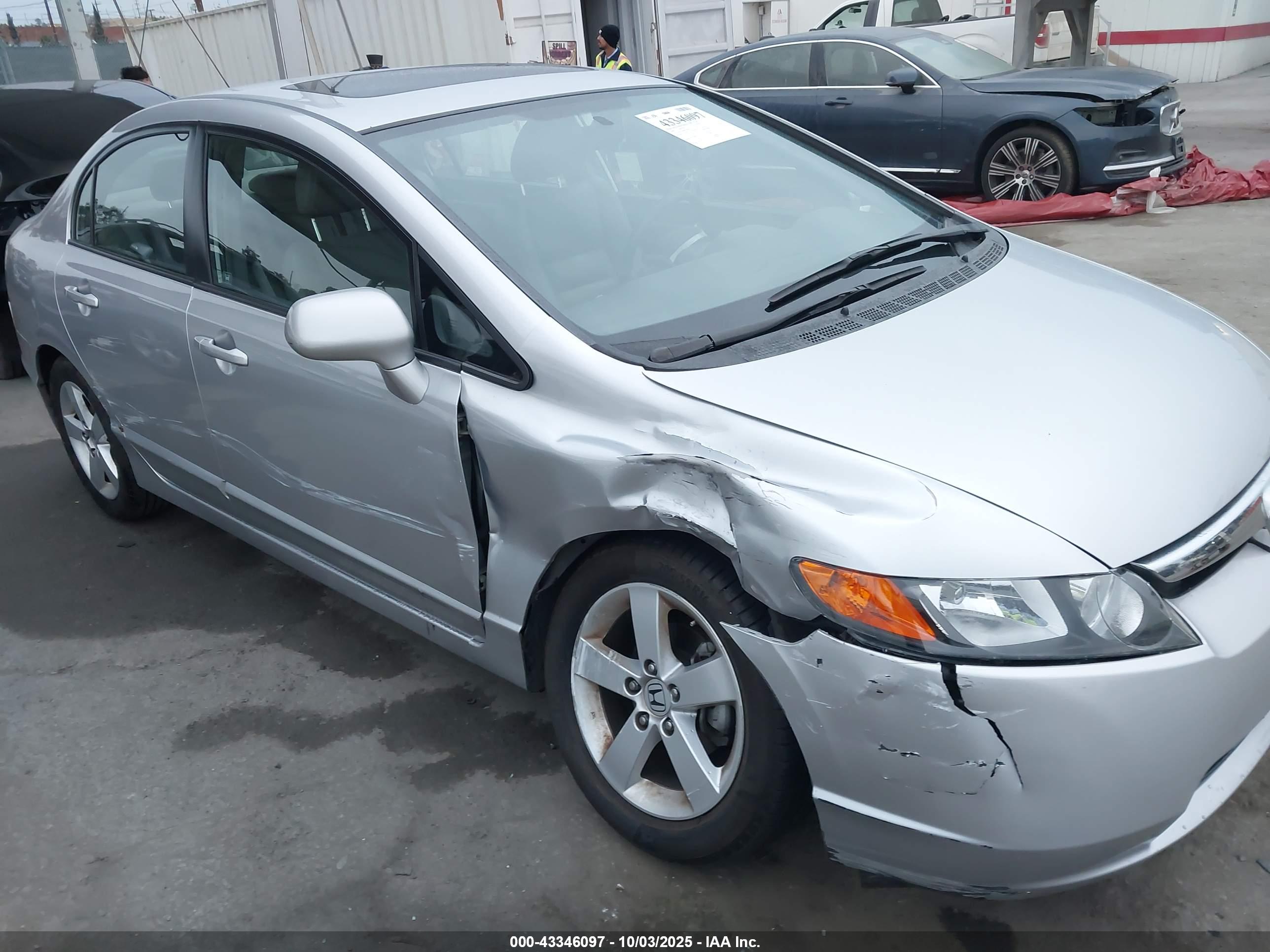 HONDA CIVIC image 6