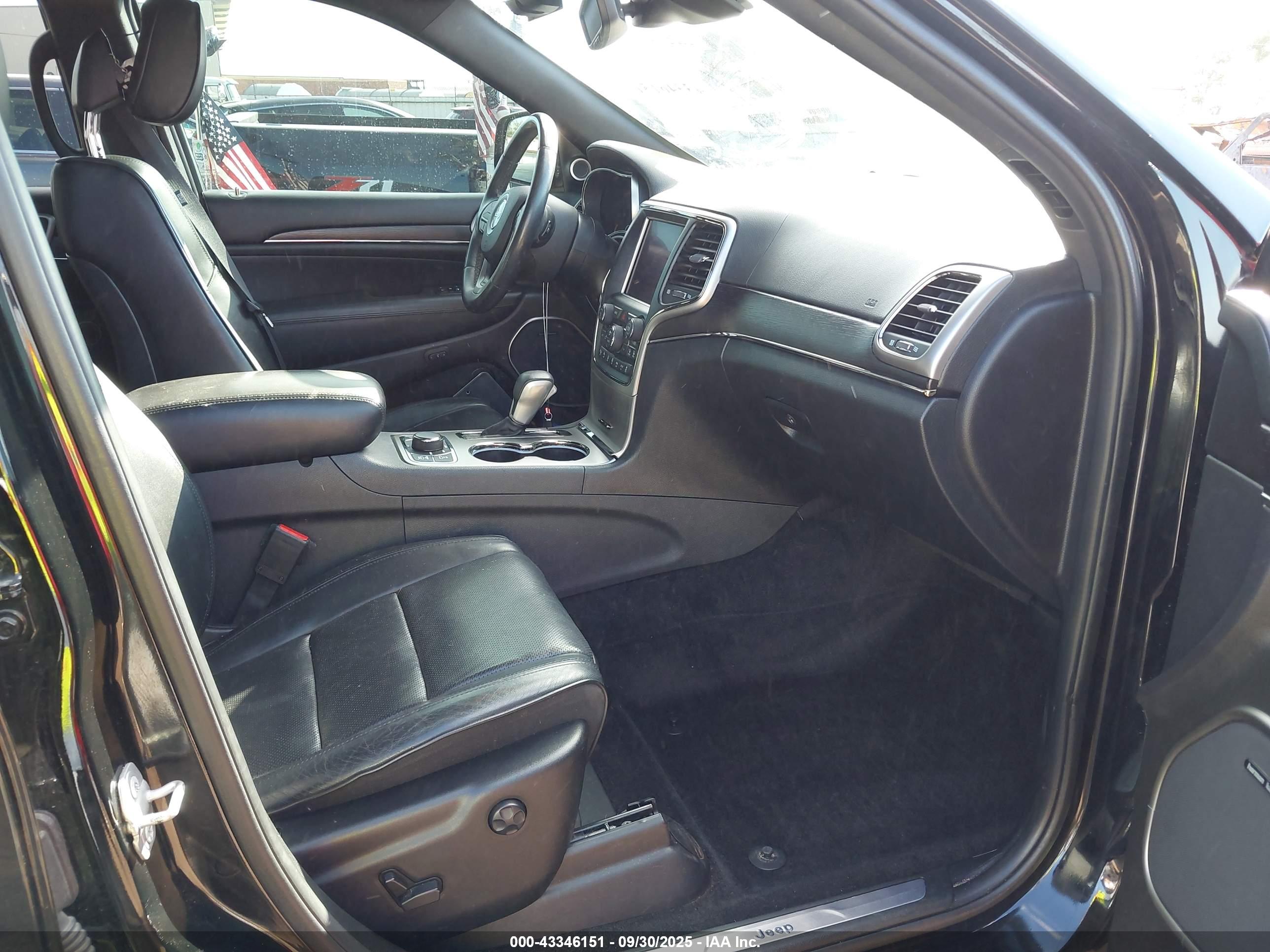JEEP GRAND image 5