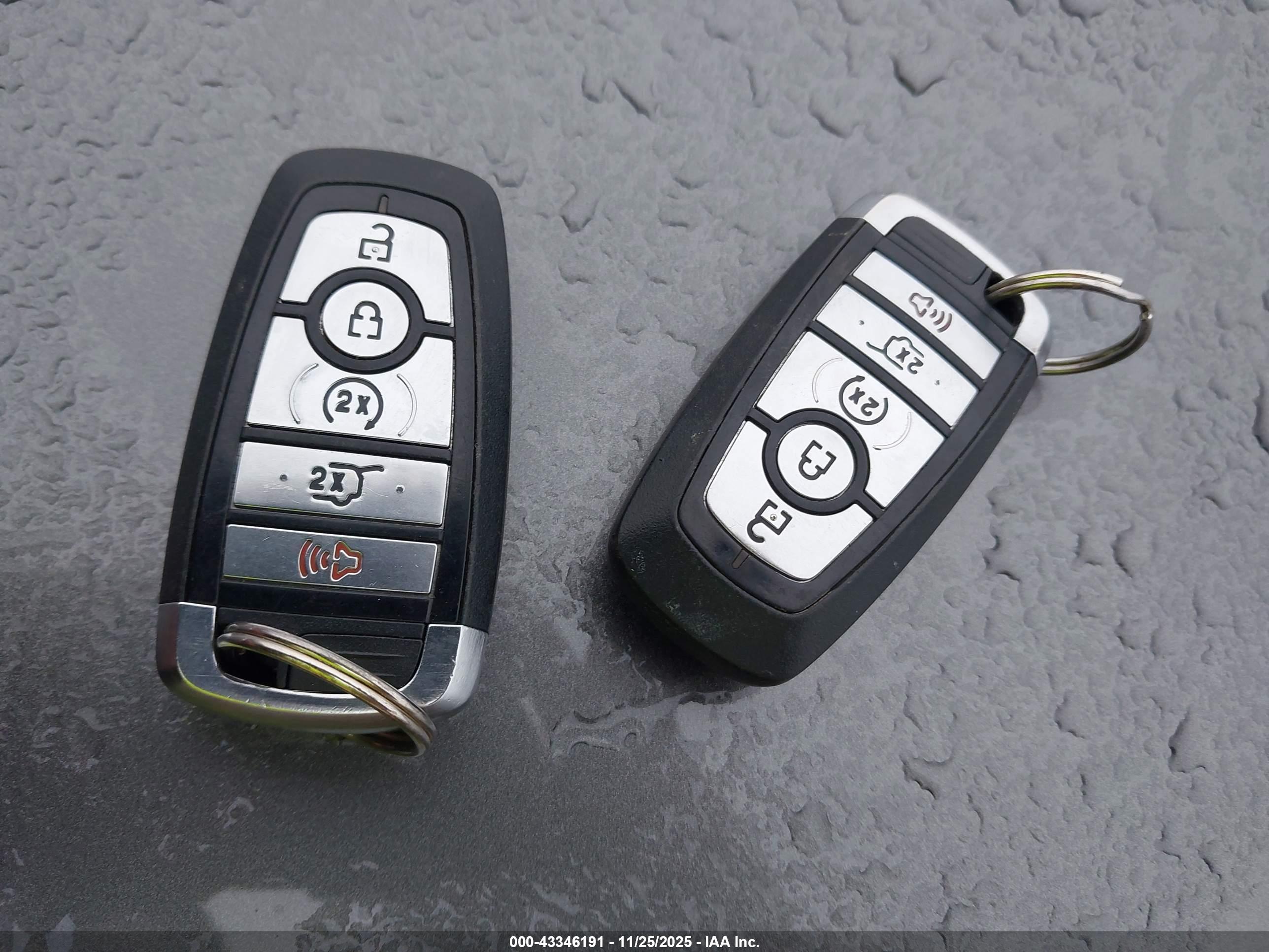 FORD EXPLORER image 11