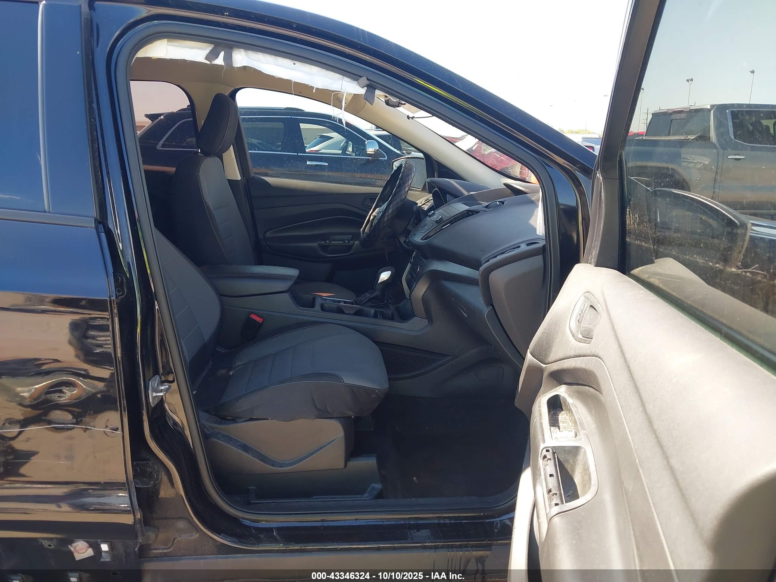 FORD ESCAPE image 5