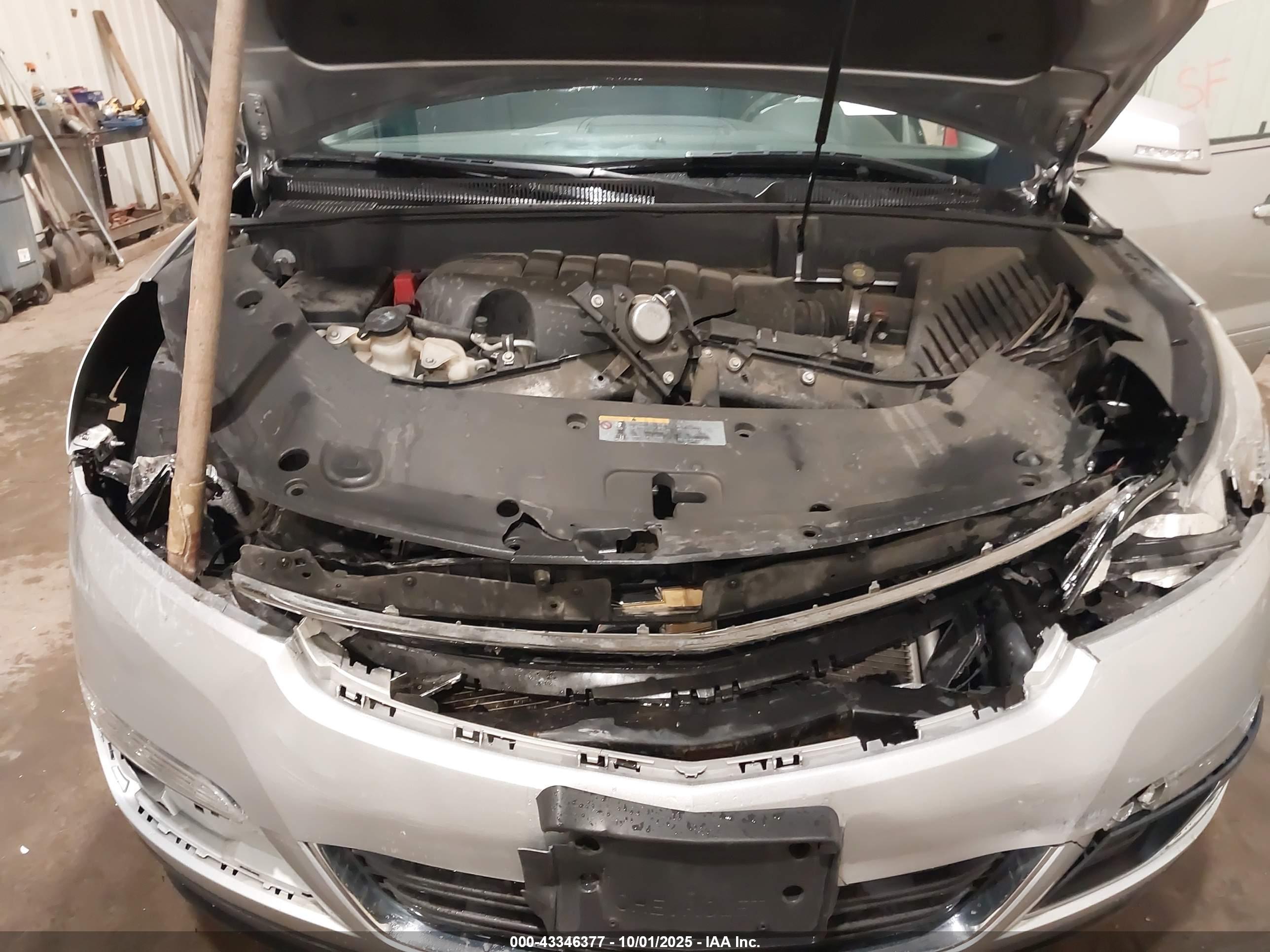 CHEVROLET TRAVERSE image 10