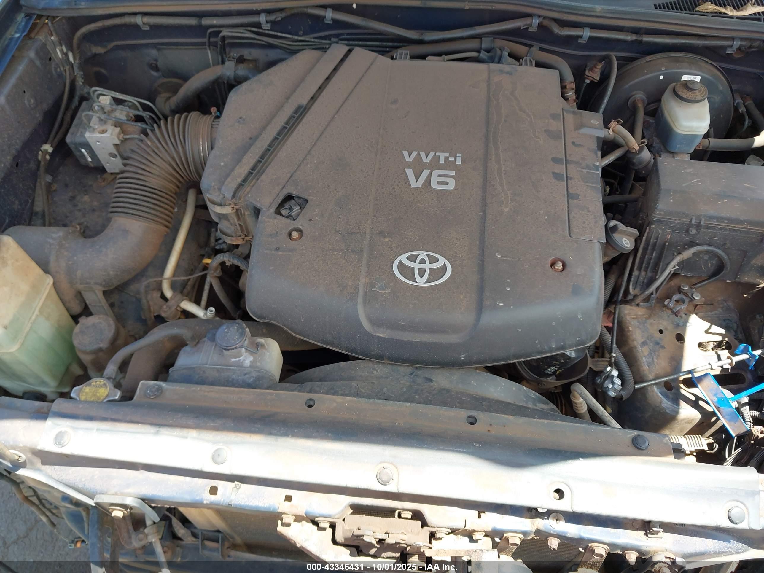 TOYOTA TACOMA image 10