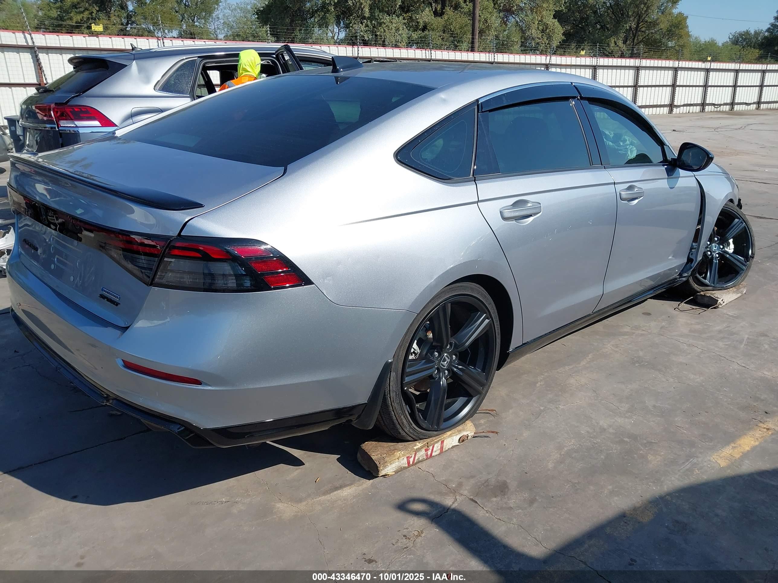 HONDA ACCORD image 4