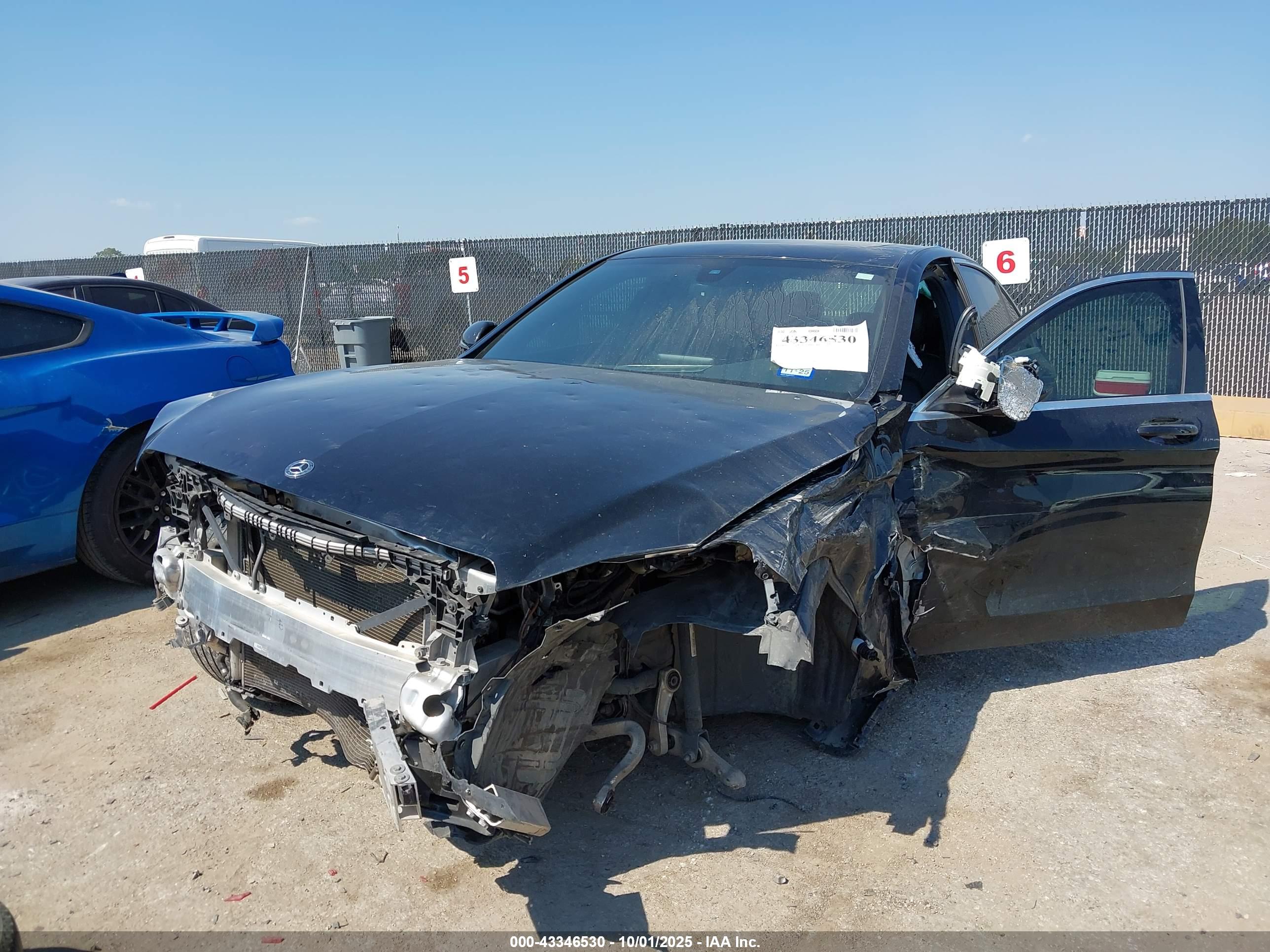 MERCEDES-BENZ C image 2