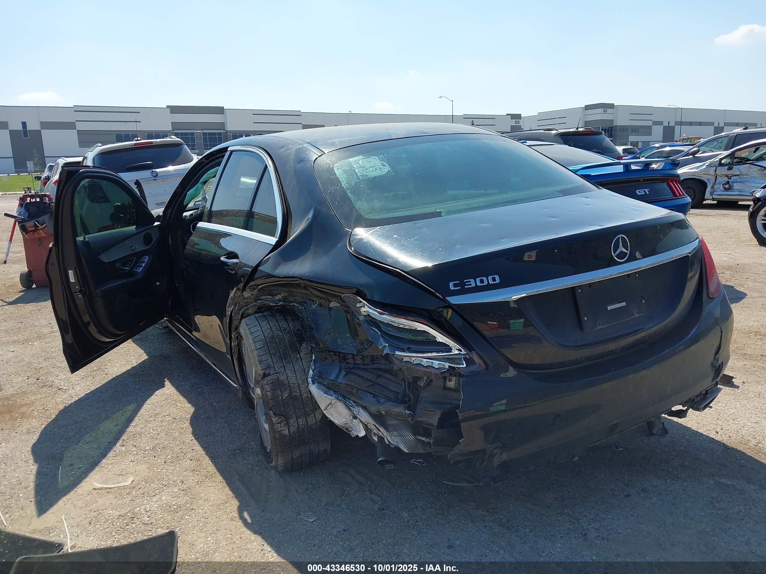 MERCEDES-BENZ C image 3