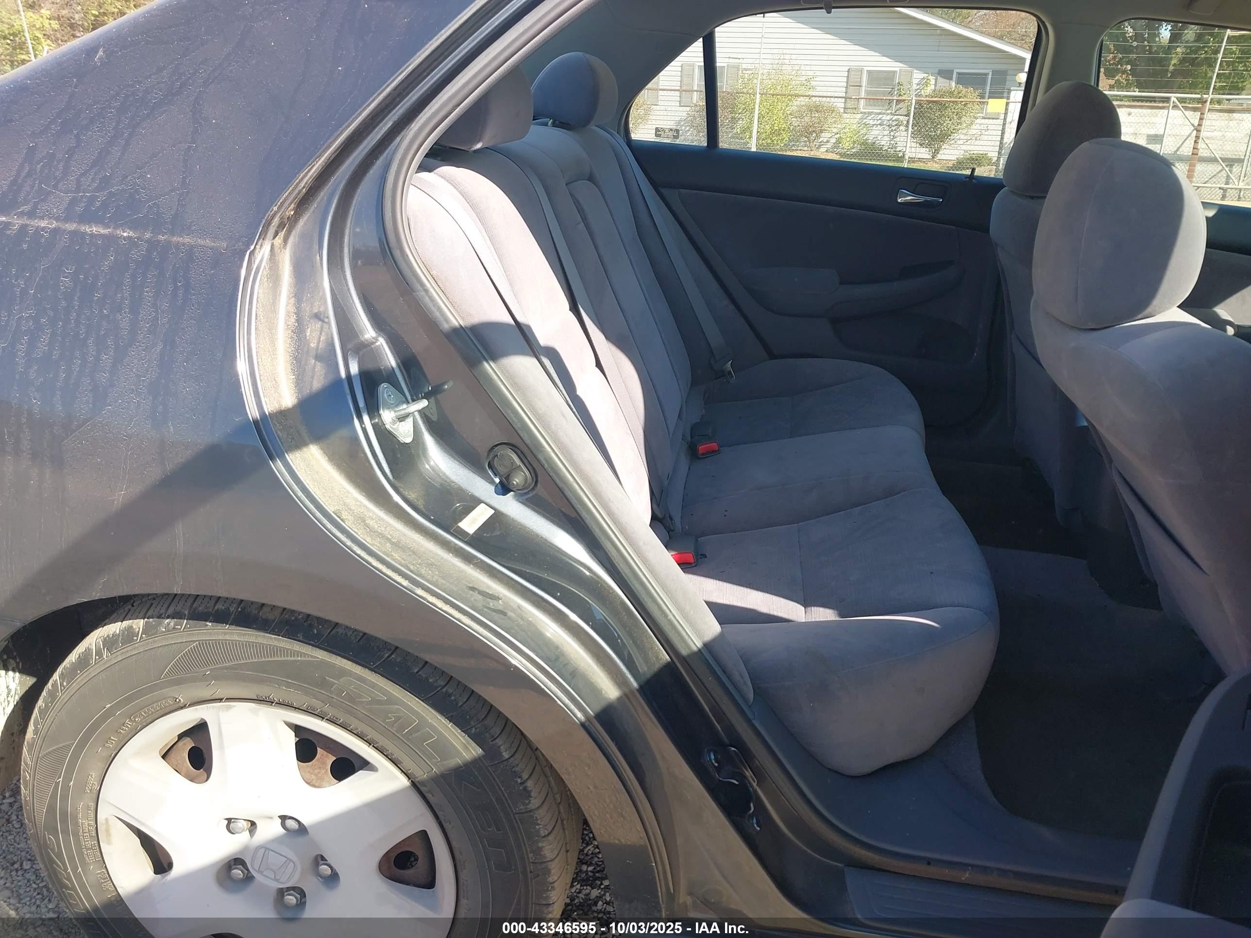 HONDA ACCORD image 8
