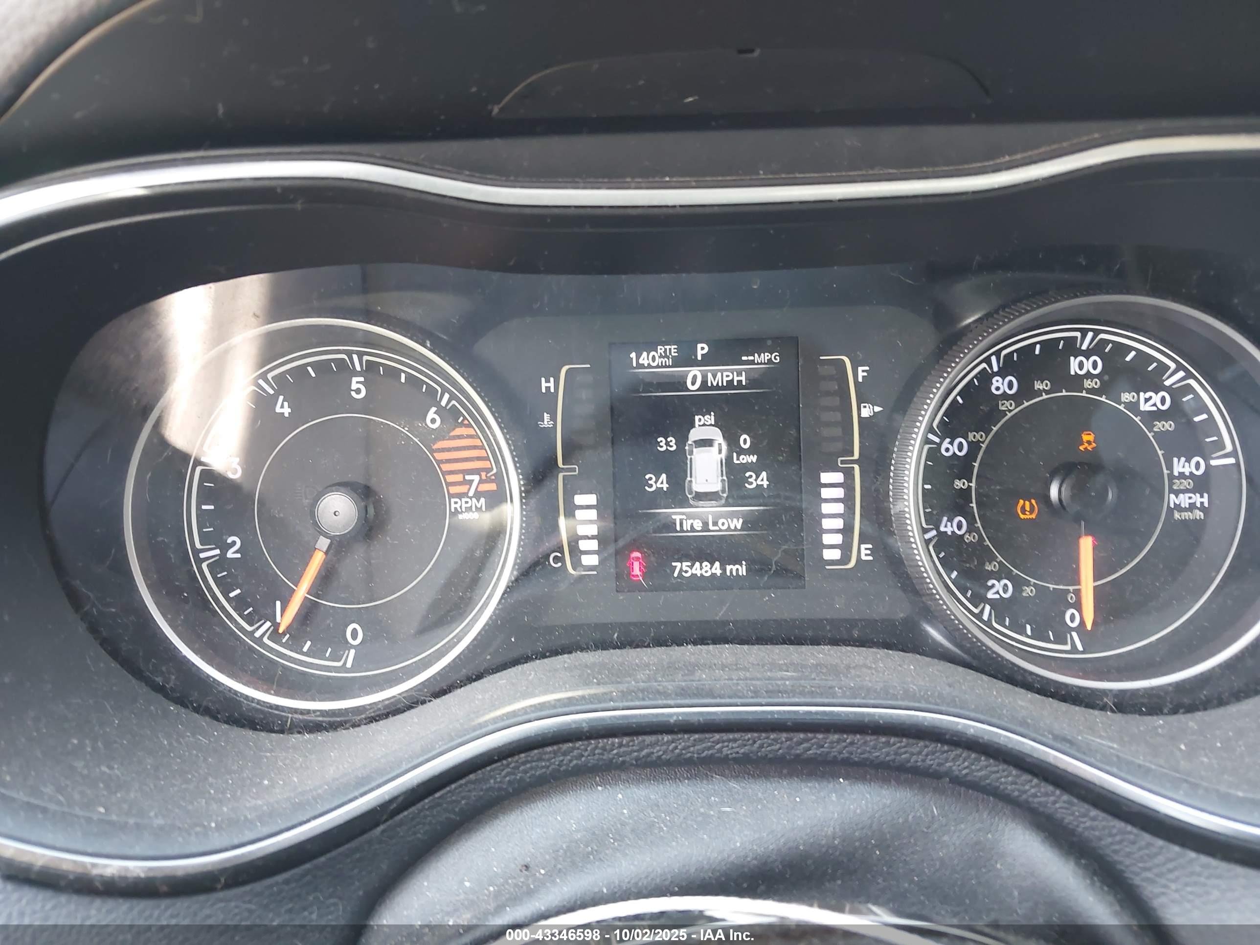 JEEP CHEROKEE image 7