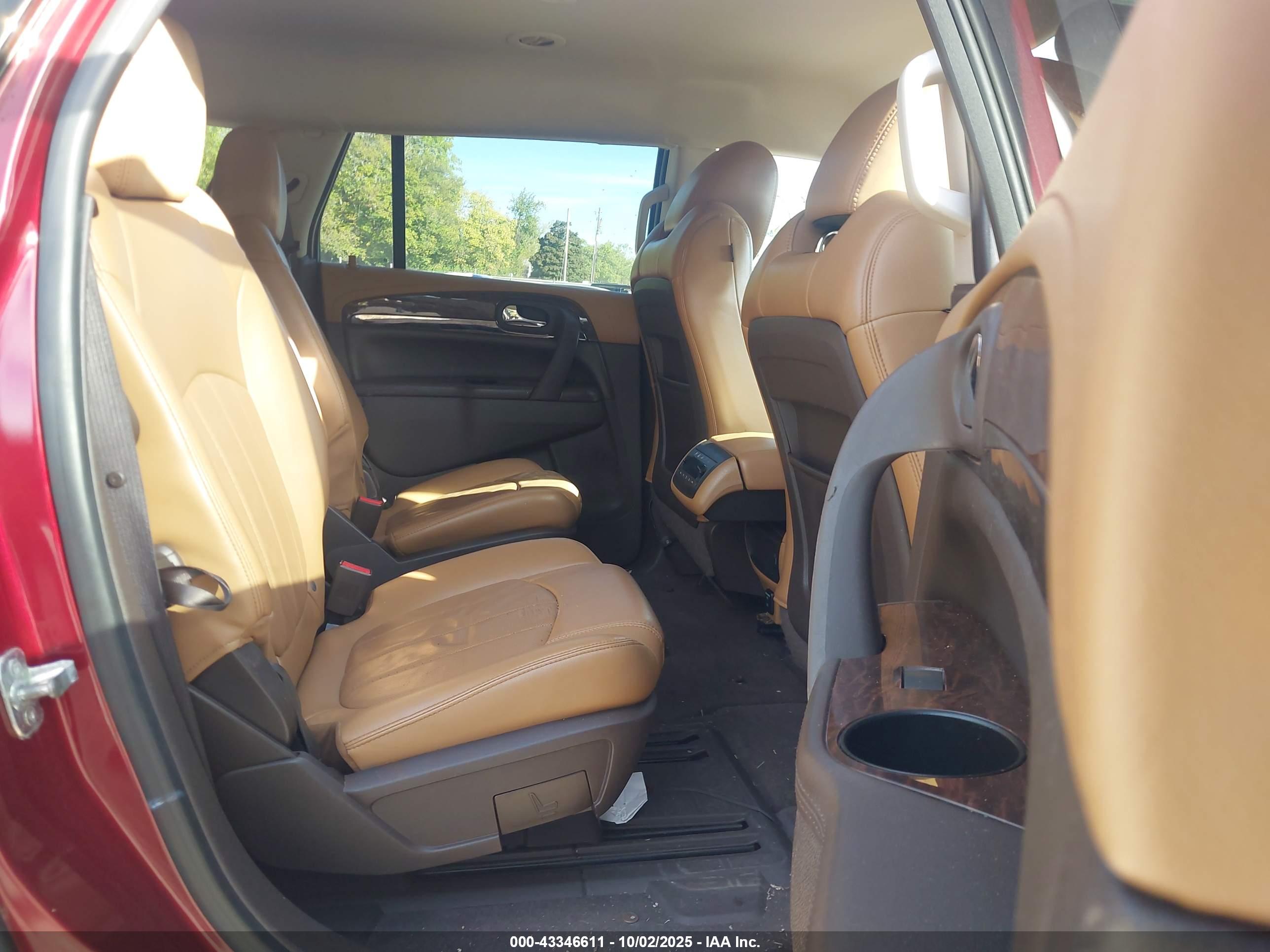 BUICK ENCLAVE image 8