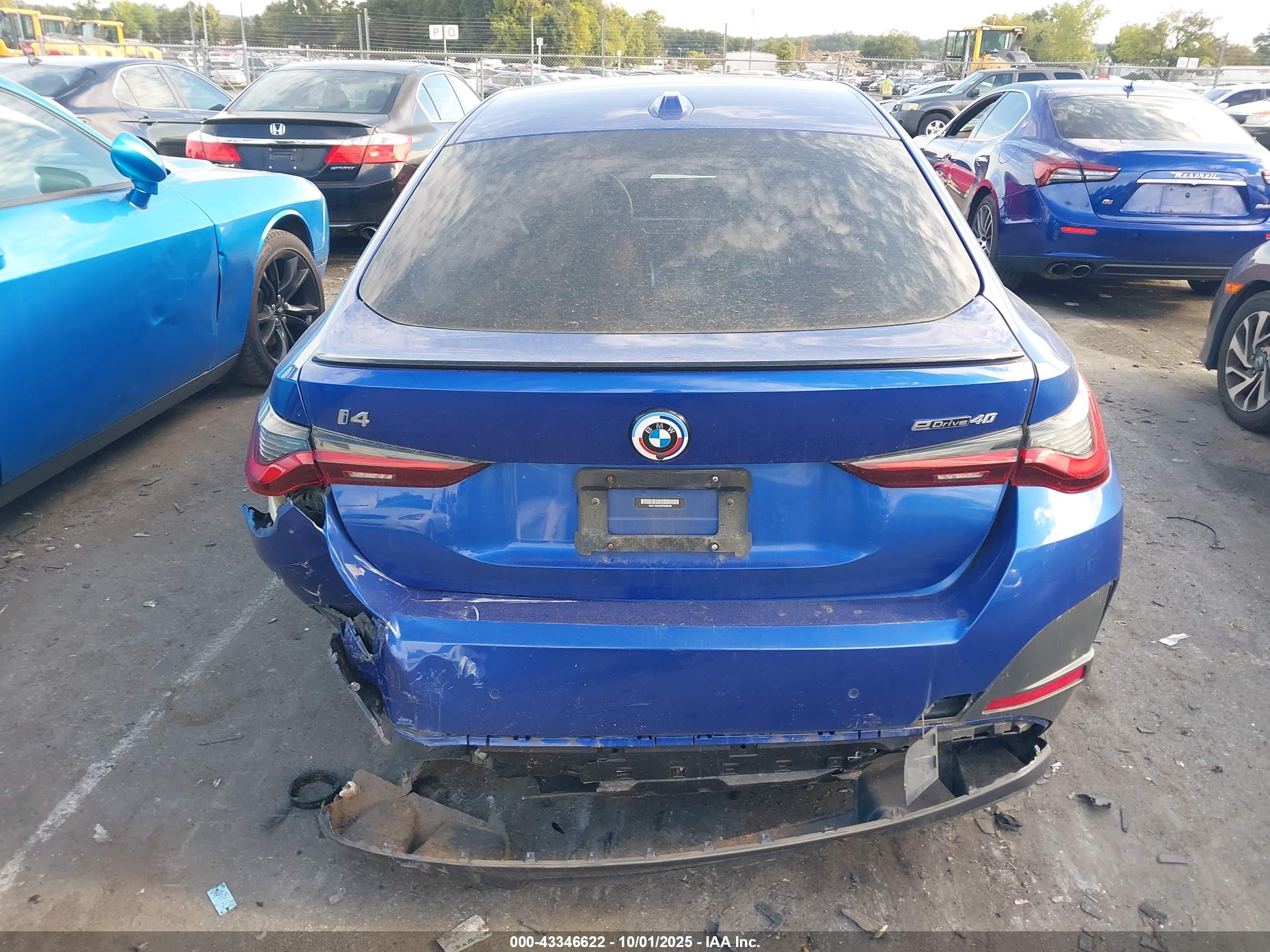 BMW I4 image 6