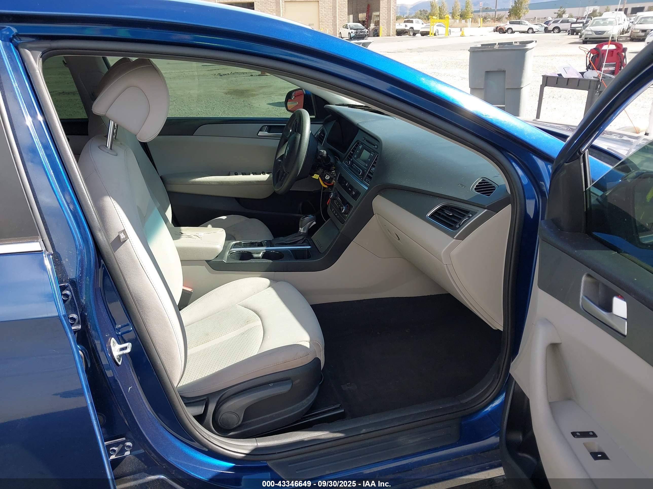 HYUNDAI SONATA image 5