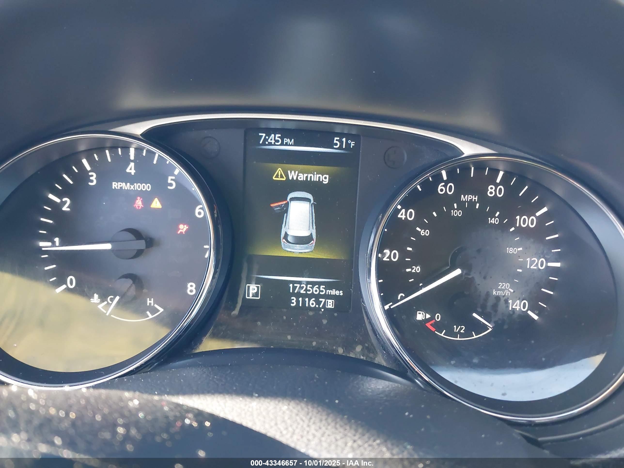 NISSAN ROGUE image 7
