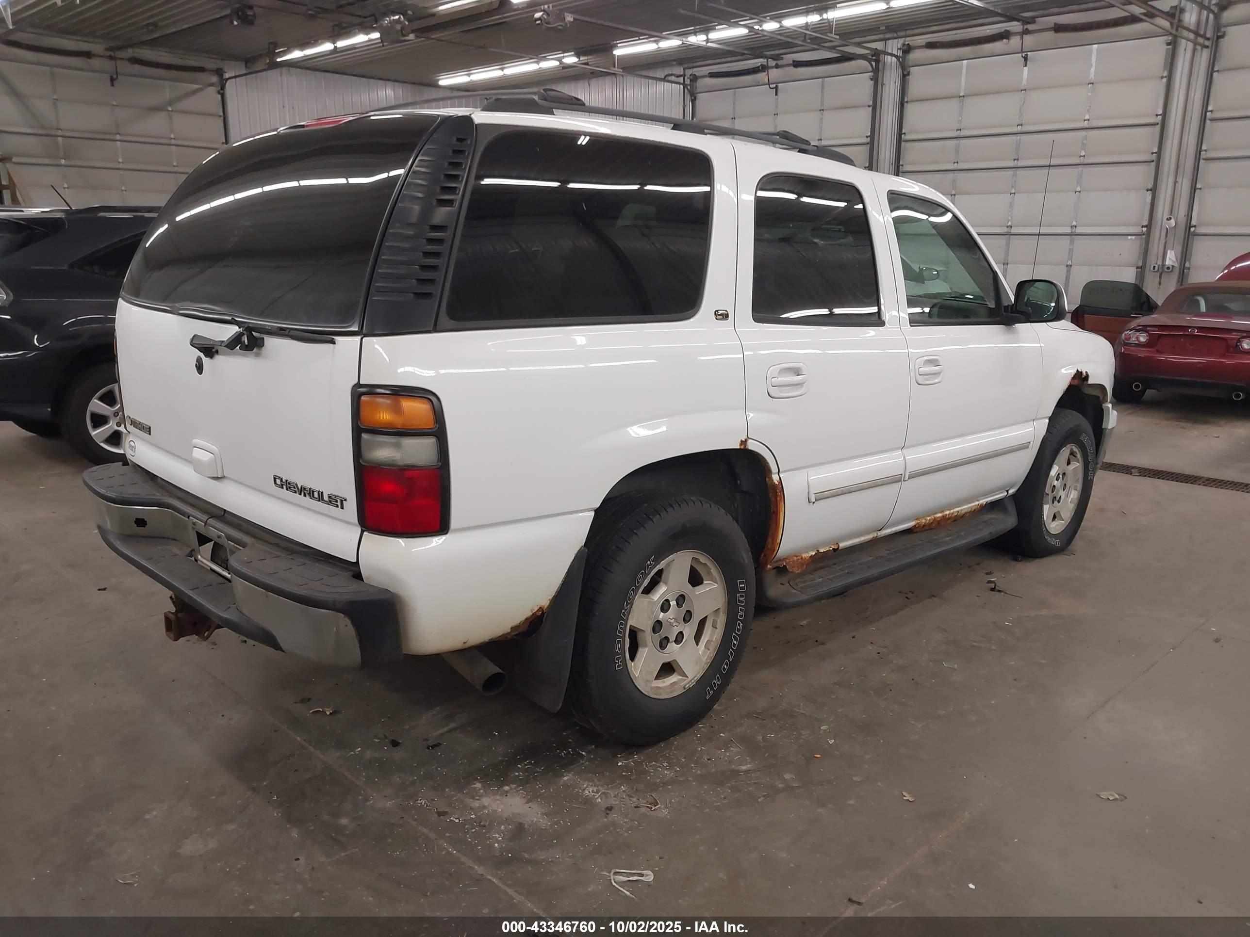 CHEVROLET TAHOE image 4